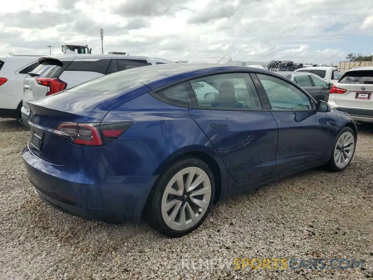3 fotografías del automóvil dañado 5YJ3E1EA0MF990757 TESLA MODEL 3 2021