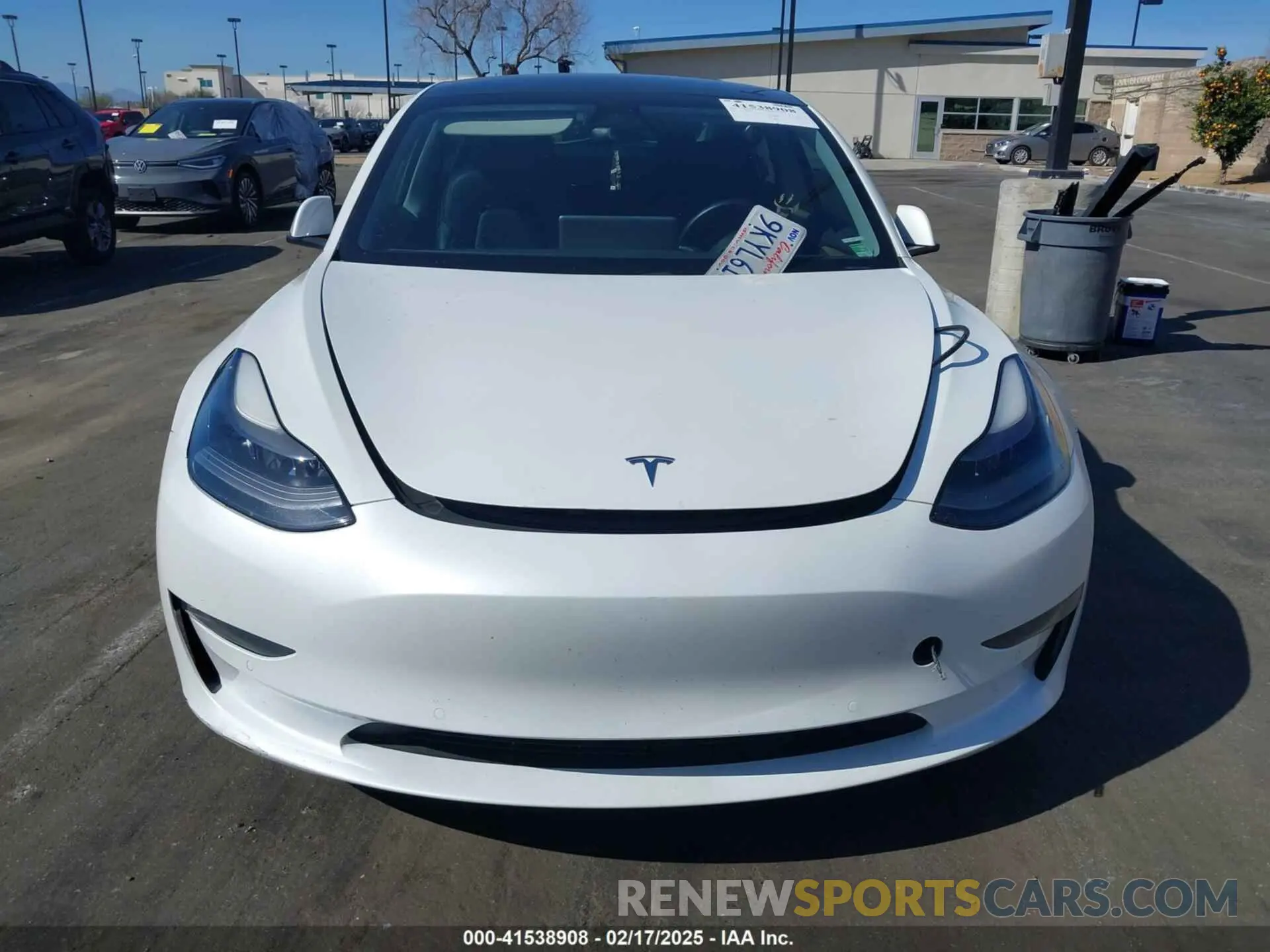 13 fotografías del automóvil dañado 5YJ3E1EA1MF058308 TESLA MODEL 3 2021