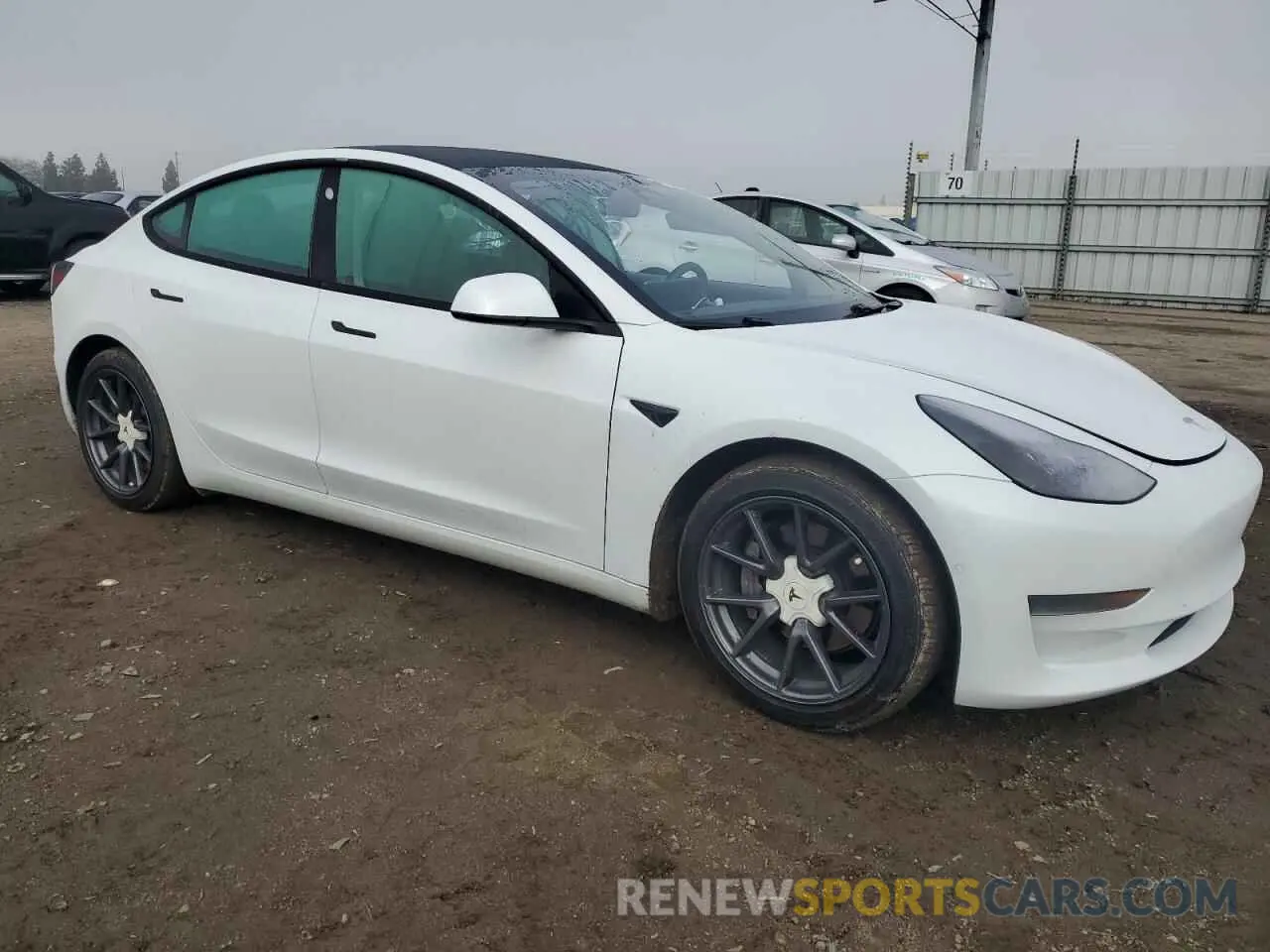 4 fotografías del automóvil dañado 5YJ3E1EA1MF066389 TESLA MODEL 3 2021