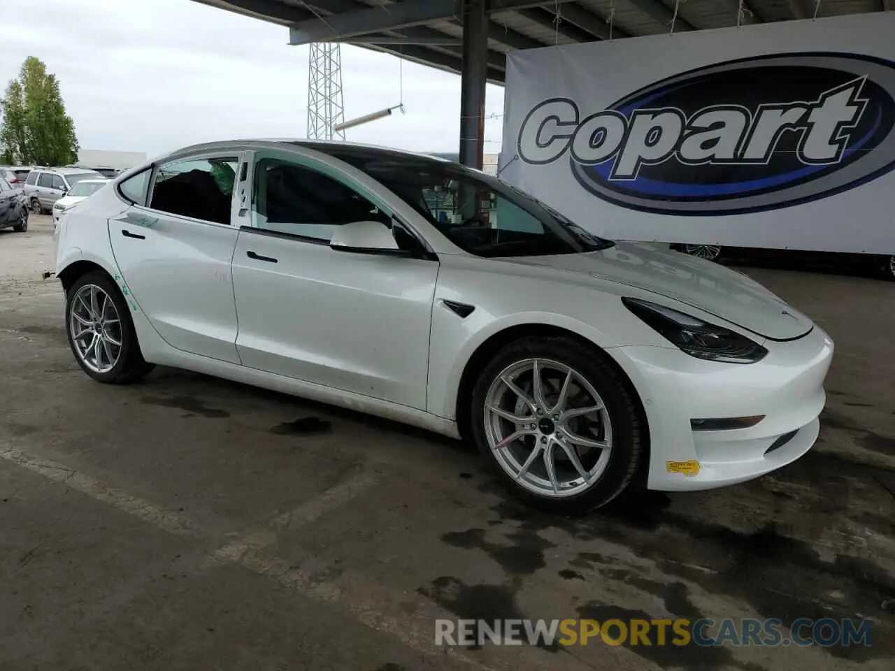 4 fotografías del automóvil dañado 5YJ3E1EA1MF072130 TESLA MODEL 3 2021