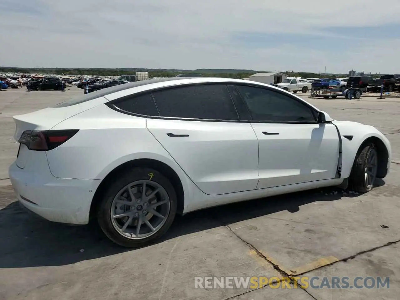 3 fotografías del automóvil dañado 5YJ3E1EA1MF091521 TESLA MODEL 3 2021