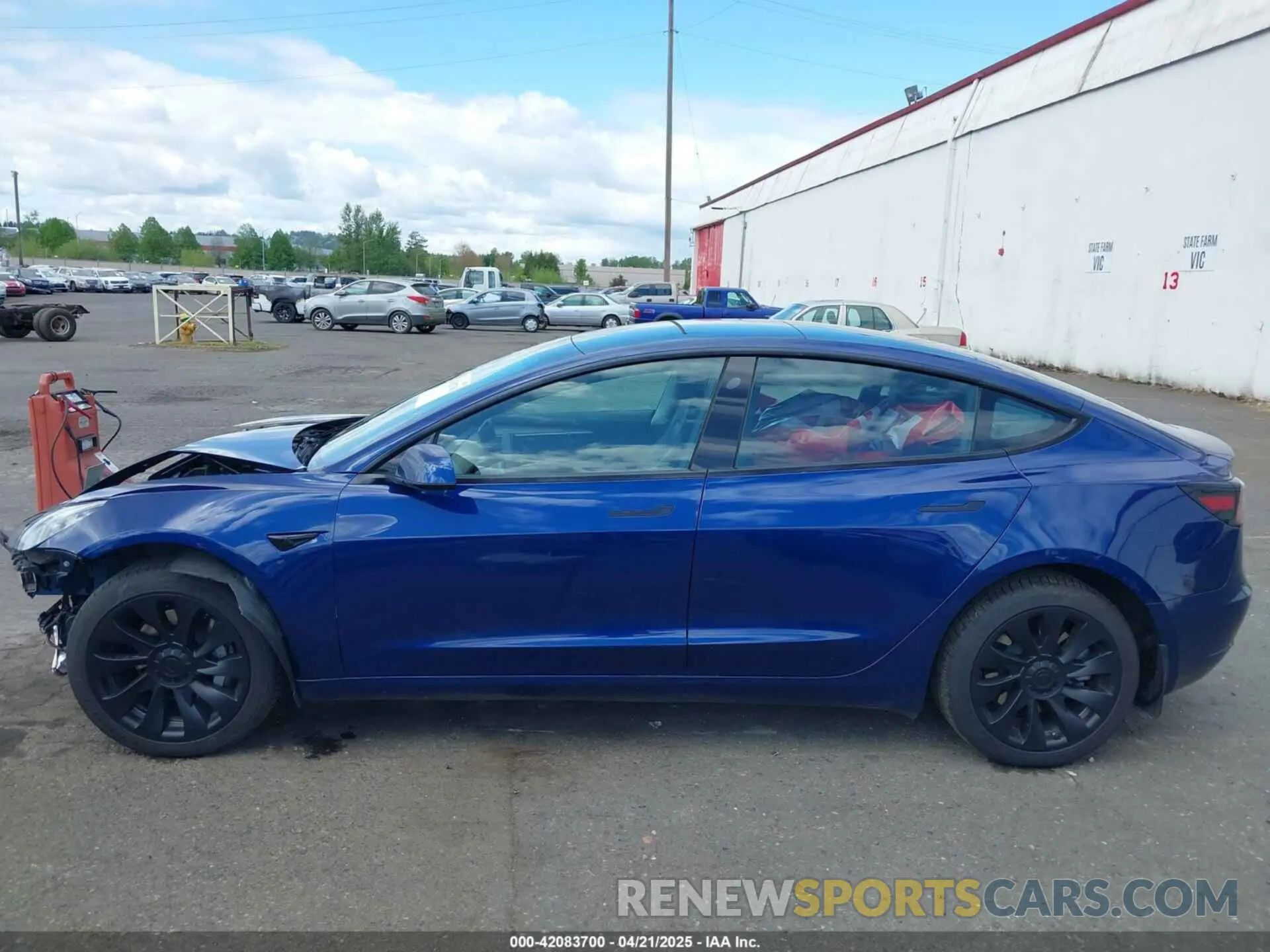 15 fotografías del automóvil dañado 5YJ3E1EA1MF094693 TESLA MODEL 3 2021