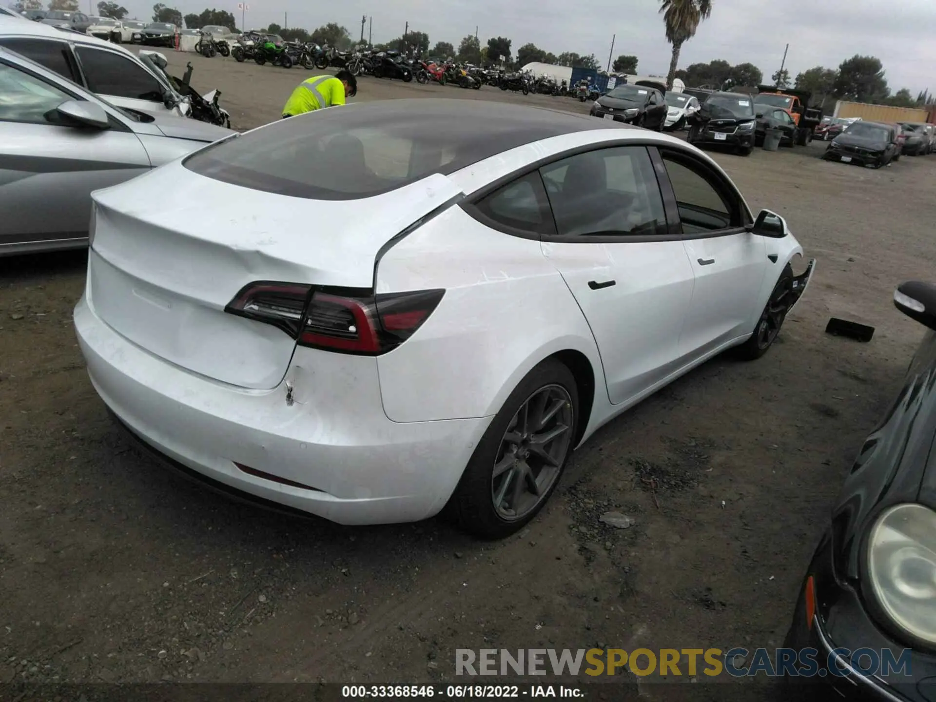 4 fotografías del automóvil dañado 5YJ3E1EA1MF095696 TESLA MODEL 3 2021