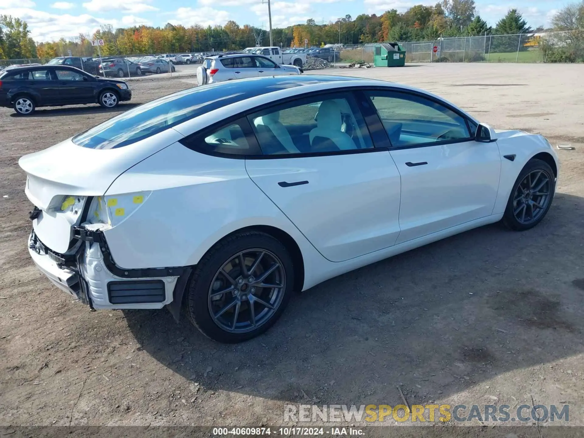 4 fotografías del automóvil dañado 5YJ3E1EA1MF096718 TESLA MODEL 3 2021