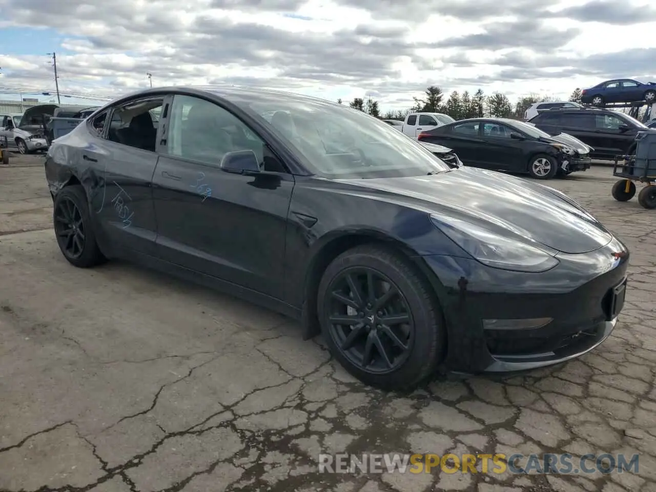 4 fotografías del automóvil dañado 5YJ3E1EA2MF017685 TESLA MODEL 3 2021