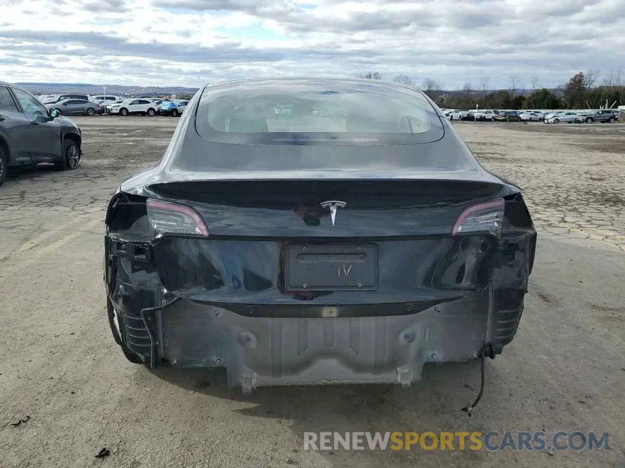 6 fotografías del automóvil dañado 5YJ3E1EA2MF017685 TESLA MODEL 3 2021