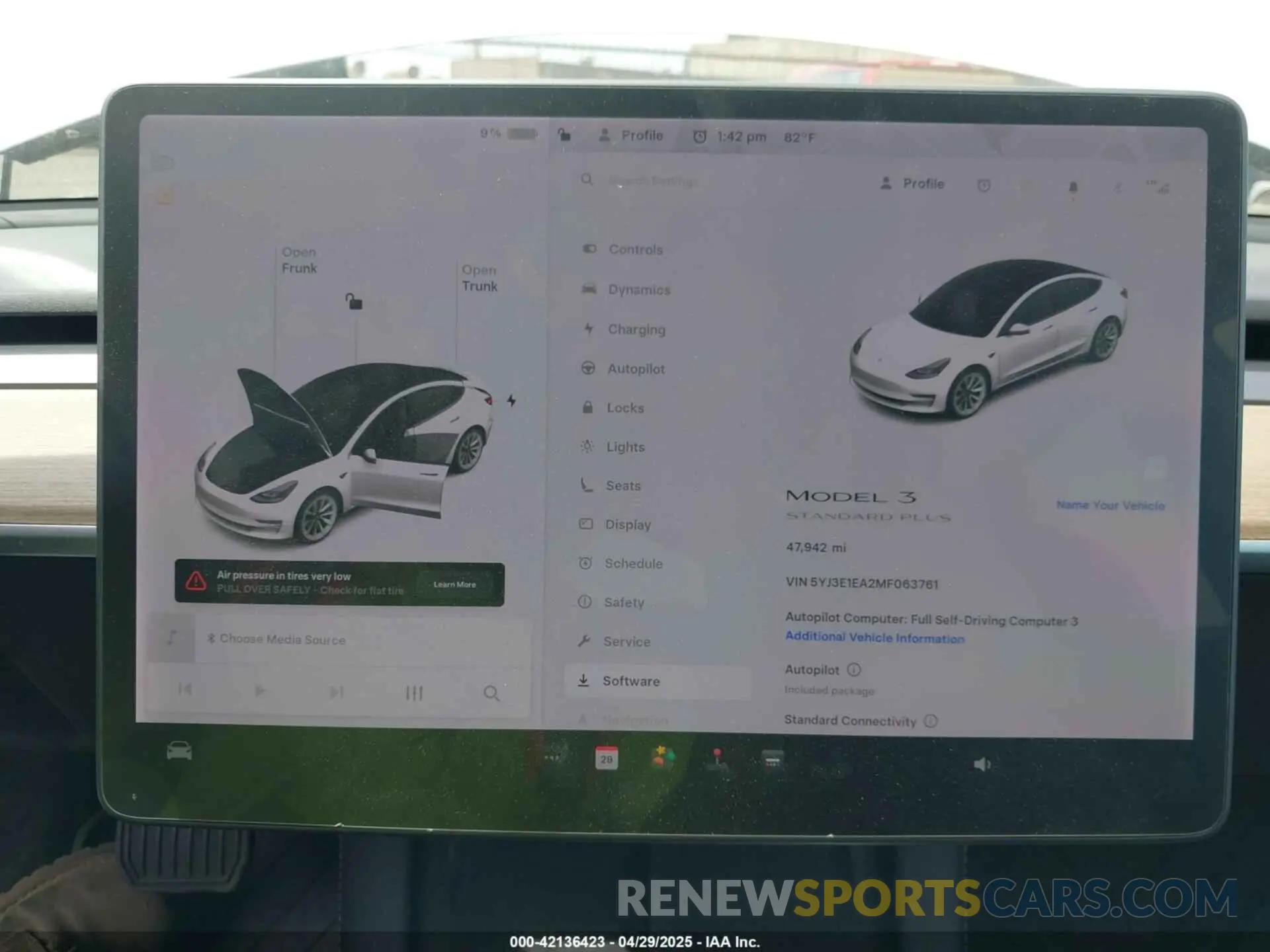 18 fotografías del automóvil dañado 5YJ3E1EA2MF063761 TESLA MODEL 3 2021