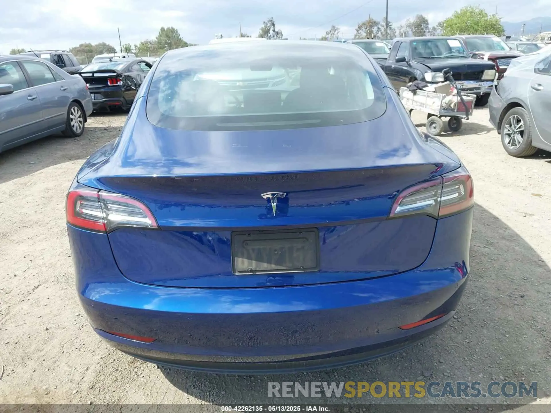 16 fotografías del automóvil dañado 5YJ3E1EA2MF098459 TESLA MODEL 3 2021