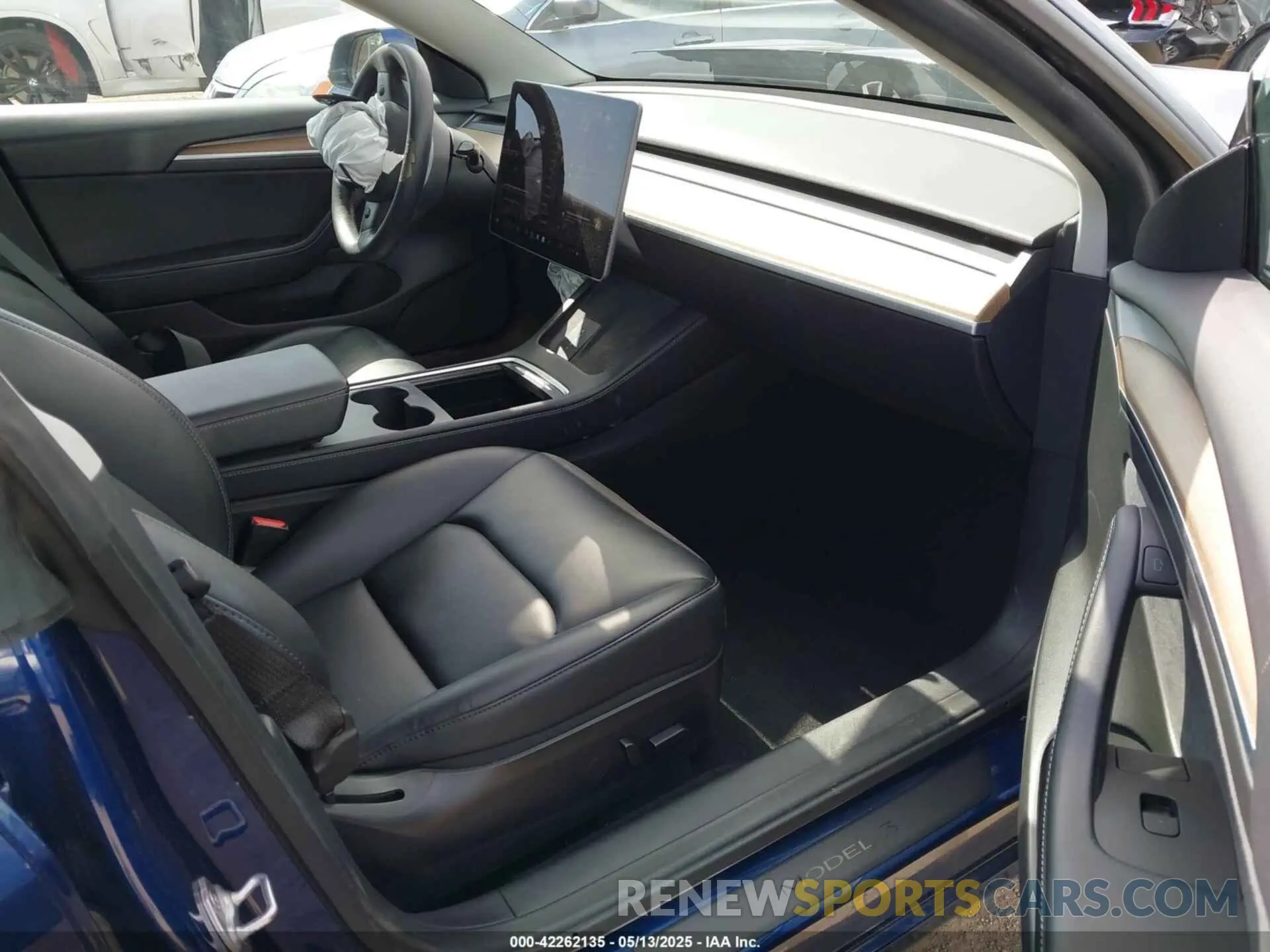 5 fotografías del automóvil dañado 5YJ3E1EA2MF098459 TESLA MODEL 3 2021
