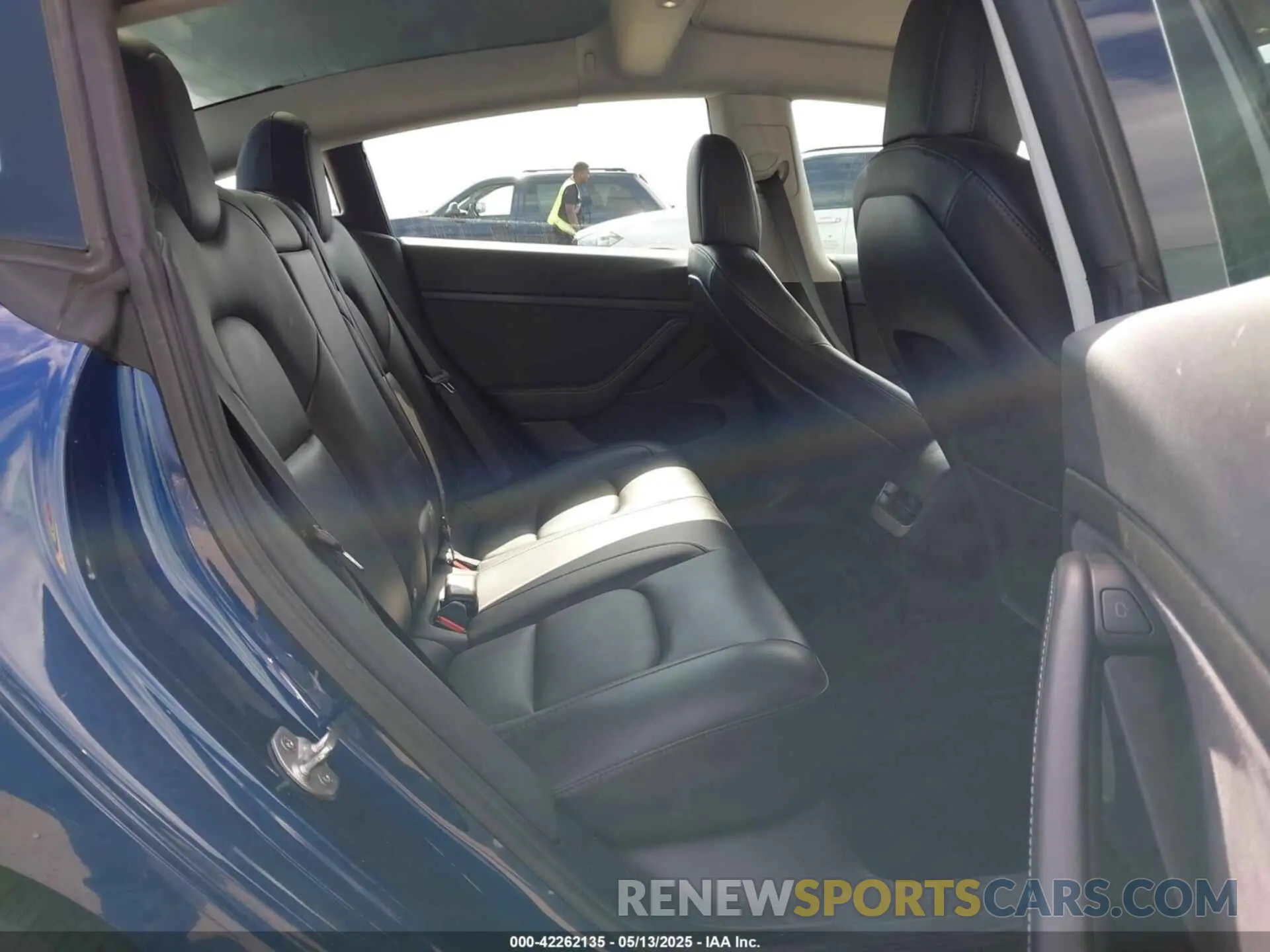 8 fotografías del automóvil dañado 5YJ3E1EA2MF098459 TESLA MODEL 3 2021