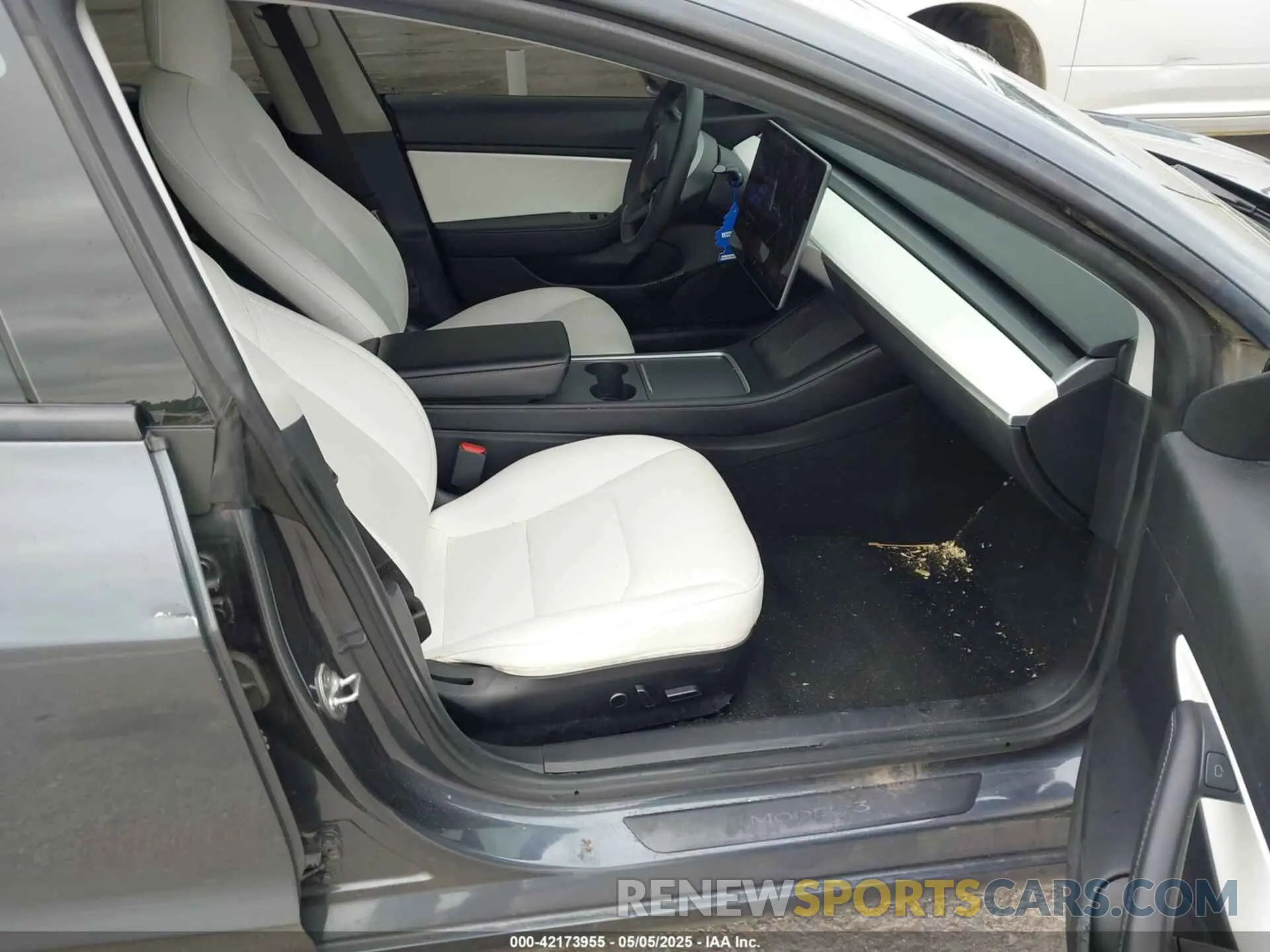 5 fotografías del automóvil dañado 5YJ3E1EA2MF849124 TESLA MODEL 3 2021