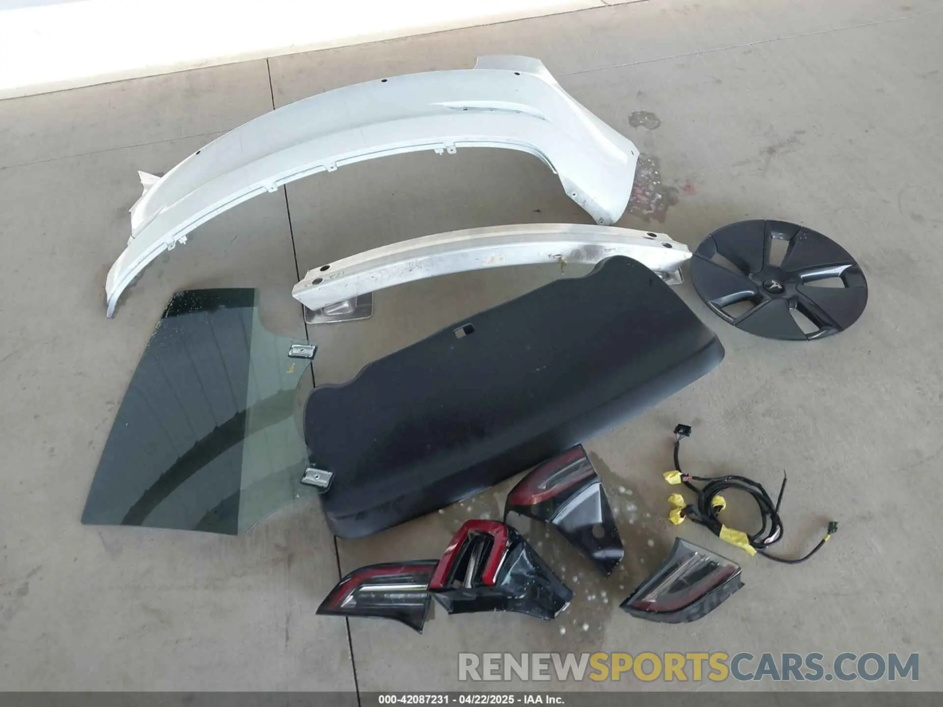 12 fotografías del automóvil dañado 5YJ3E1EA2MF877005 TESLA MODEL 3 2021