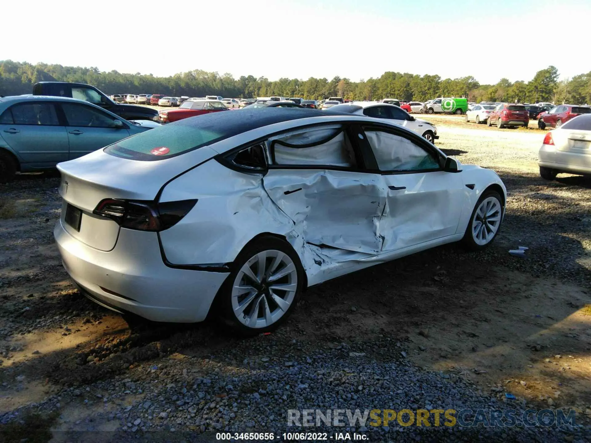 4 fotografías del automóvil dañado 5YJ3E1EA2MF908317 TESLA MODEL 3 2021