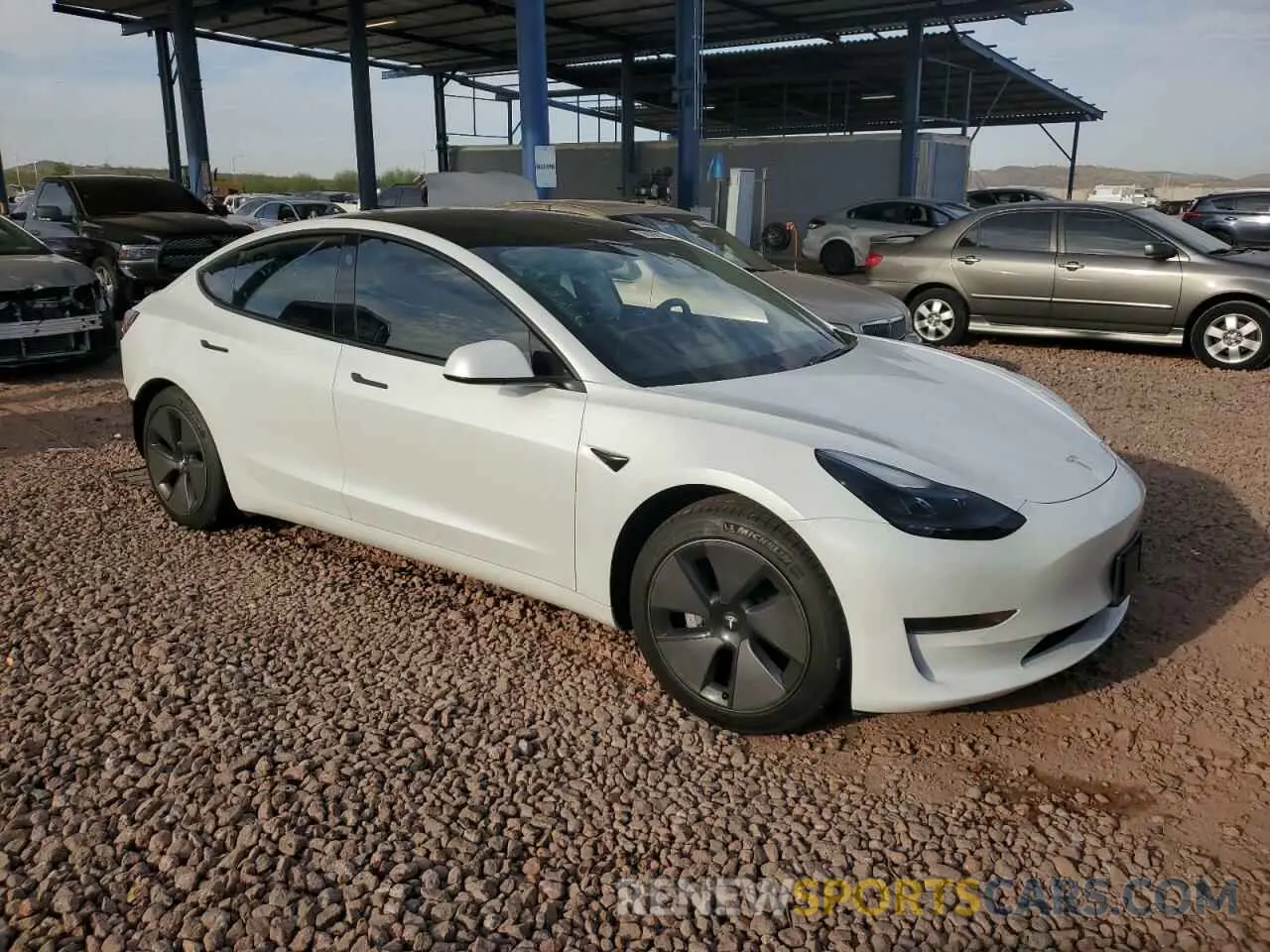 4 fotografías del automóvil dañado 5YJ3E1EA2MF923156 TESLA MODEL 3 2021