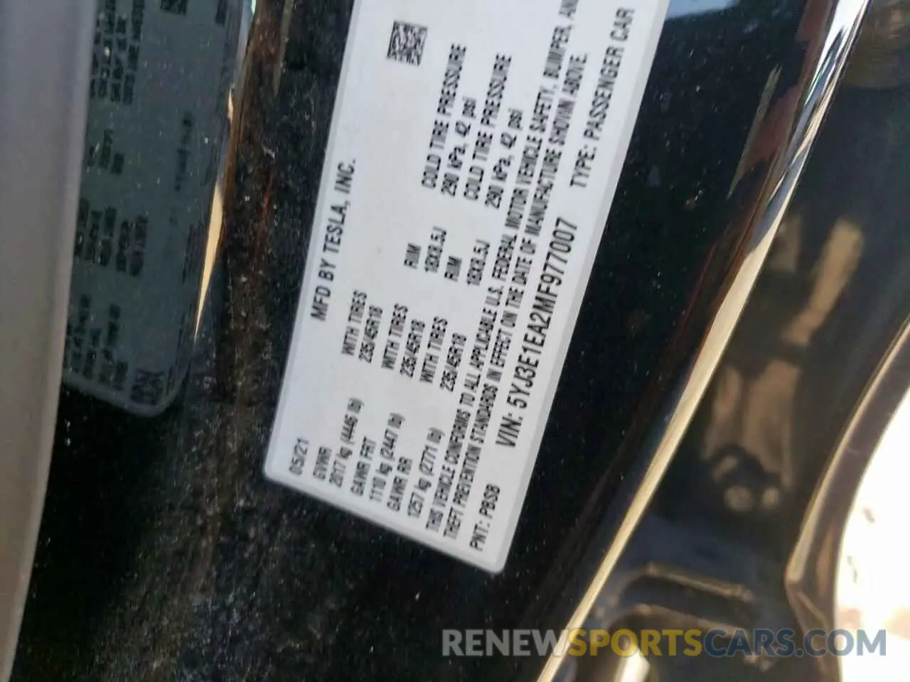 13 fotografías del automóvil dañado 5YJ3E1EA2MF977007 TESLA MODEL 3 2021