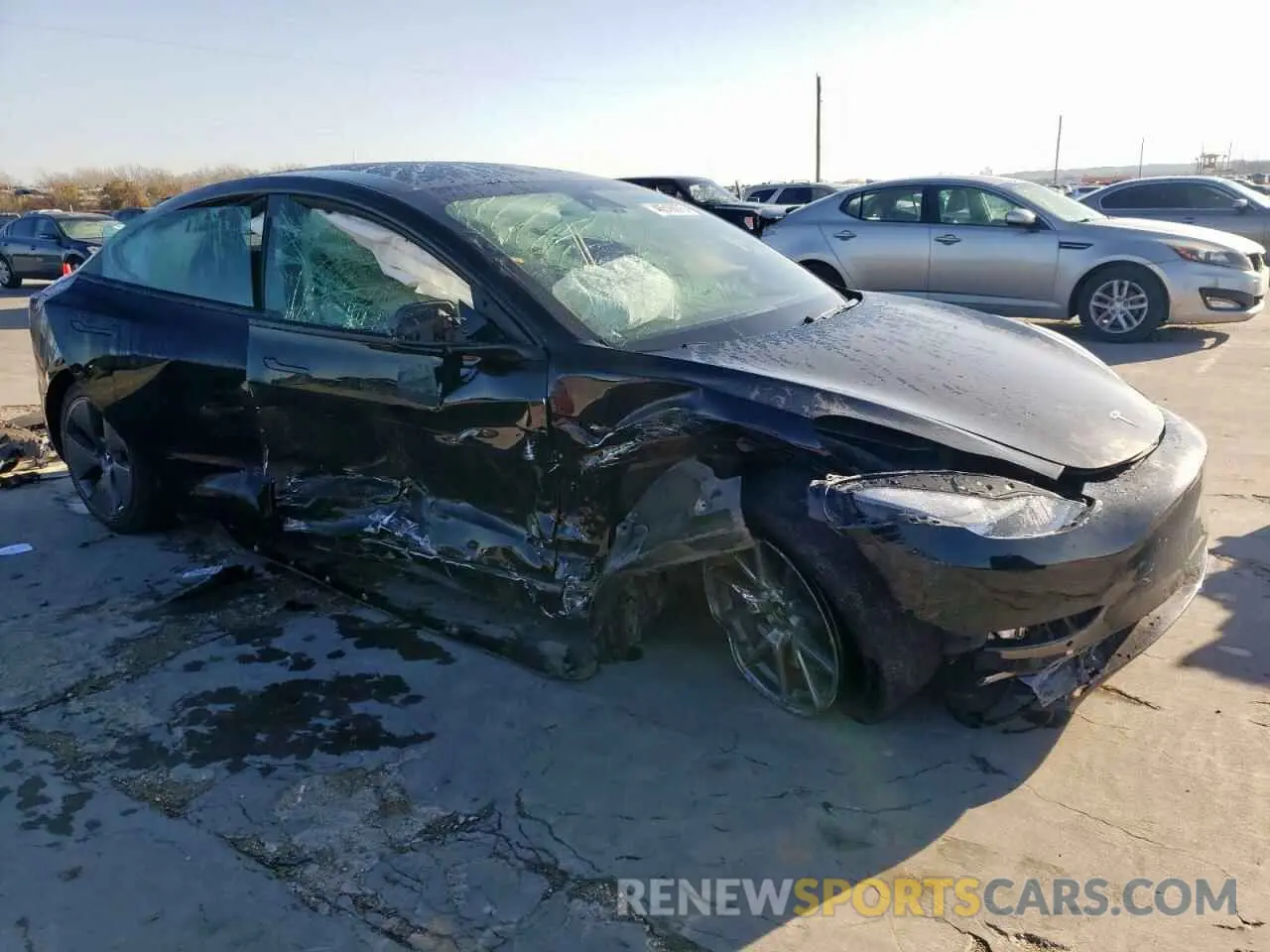 4 fotografías del automóvil dañado 5YJ3E1EA2MF977007 TESLA MODEL 3 2021
