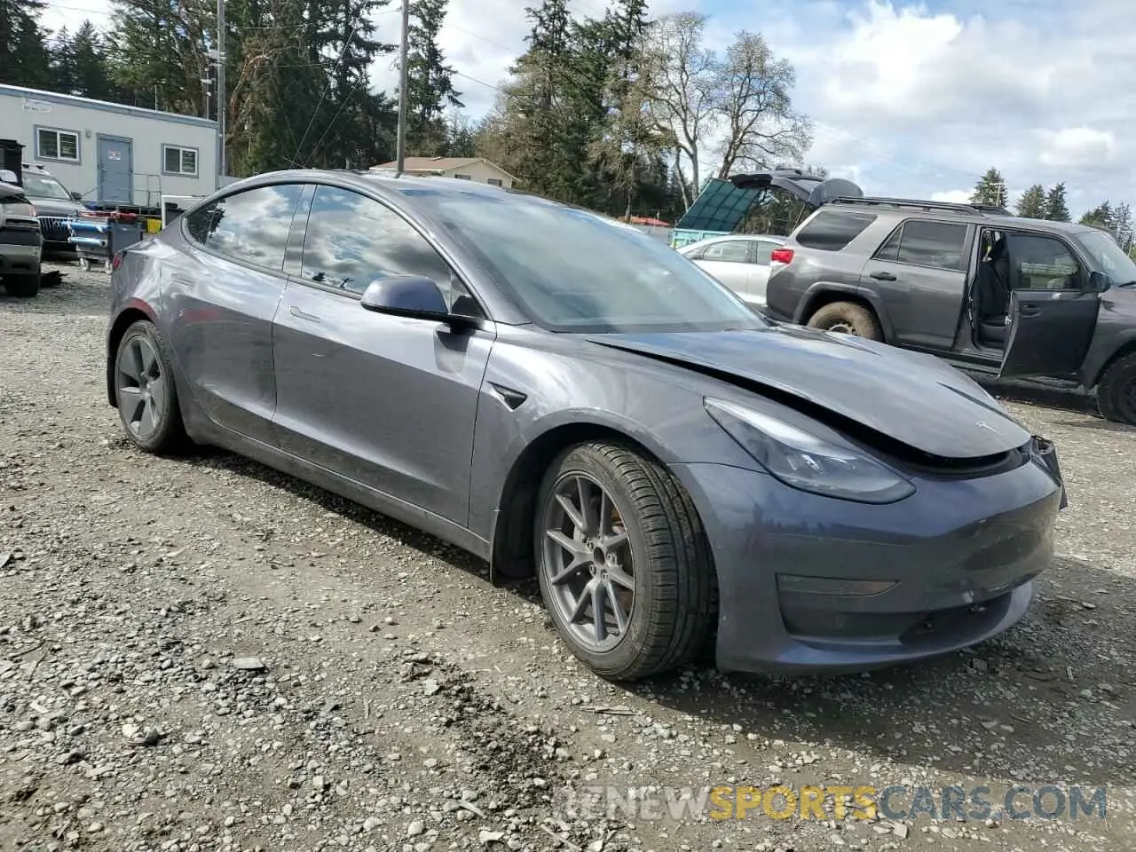 4 fotografías del automóvil dañado 5YJ3E1EA3MF017744 TESLA MODEL 3 2021