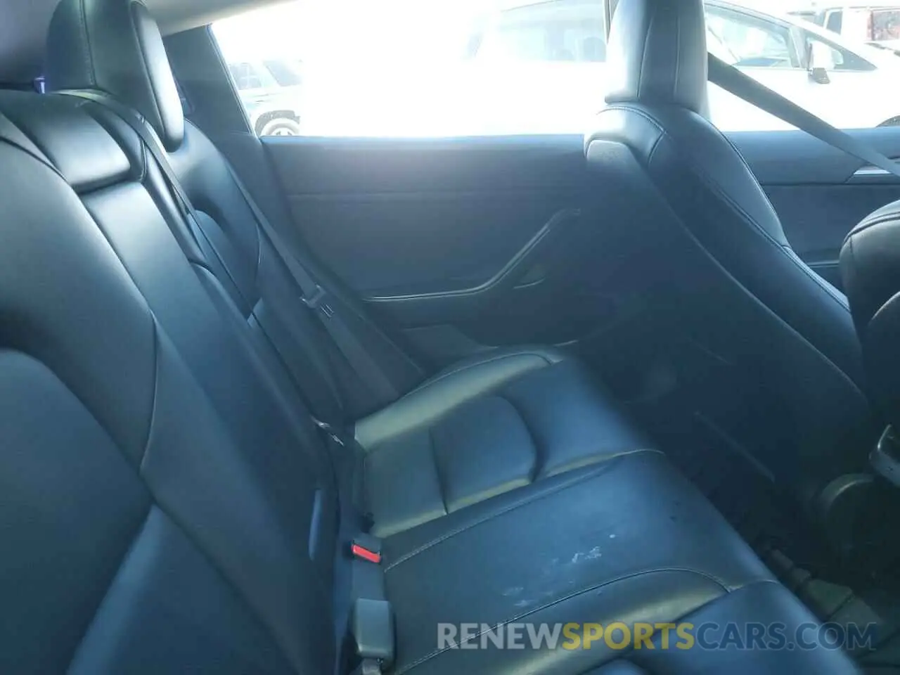 10 fotografías del automóvil dañado 5YJ3E1EA3MF074879 TESLA MODEL 3 2021