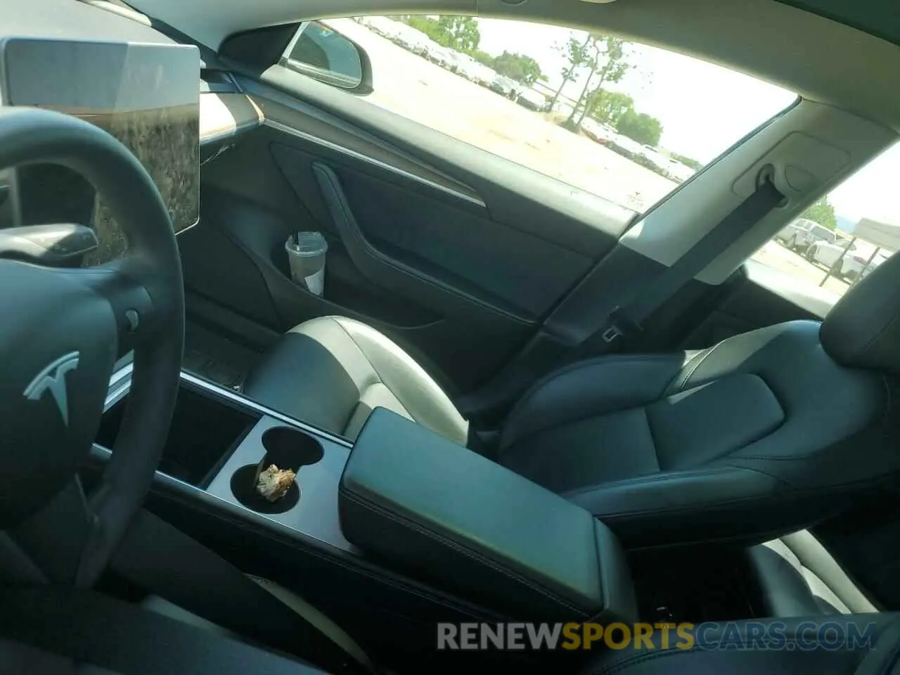 9 fotografías del automóvil dañado 5YJ3E1EA3MF074879 TESLA MODEL 3 2021