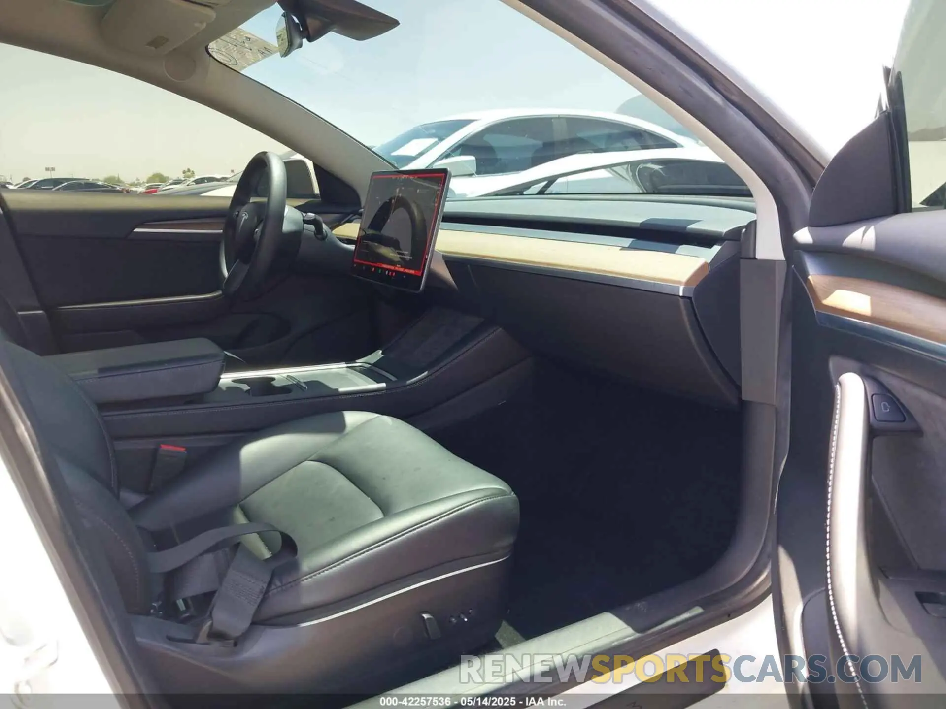 5 fotografías del automóvil dañado 5YJ3E1EA3MF075594 TESLA MODEL 3 2021