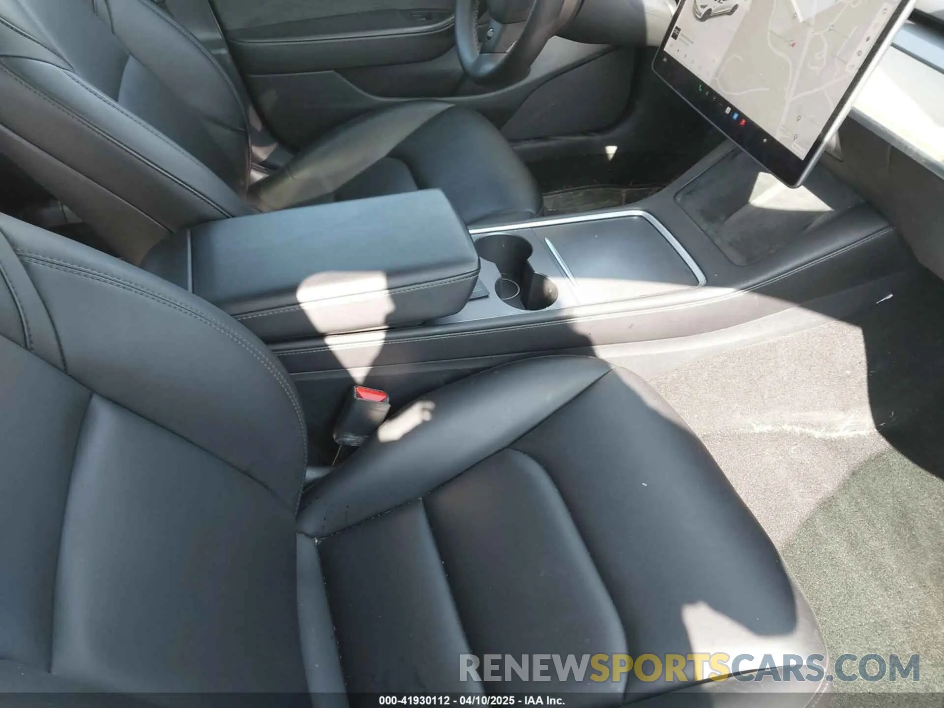 5 fotografías del automóvil dañado 5YJ3E1EA3MF076180 TESLA MODEL 3 2021