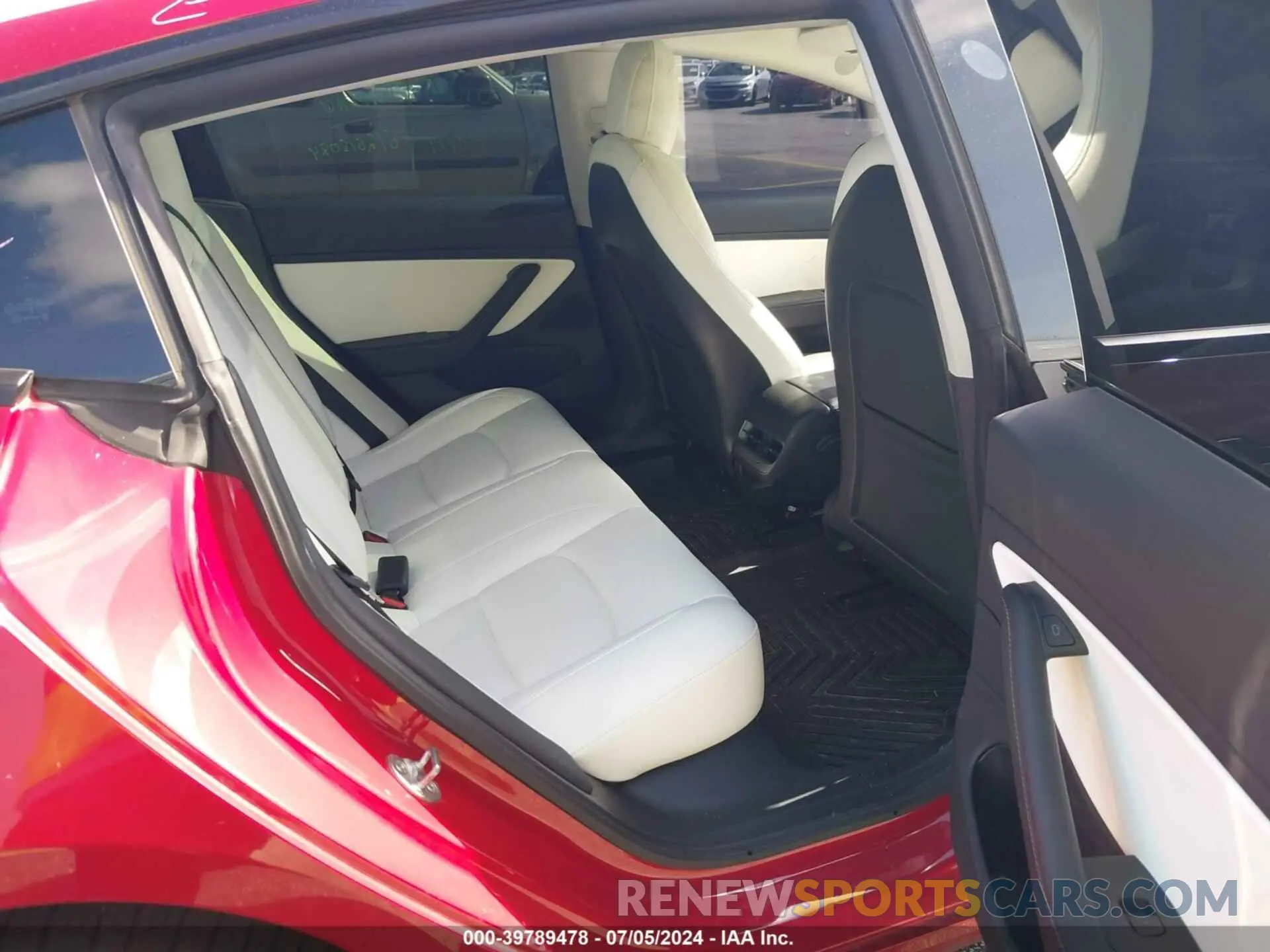 8 fotografías del automóvil dañado 5YJ3E1EA3MF843428 TESLA MODEL 3 2021