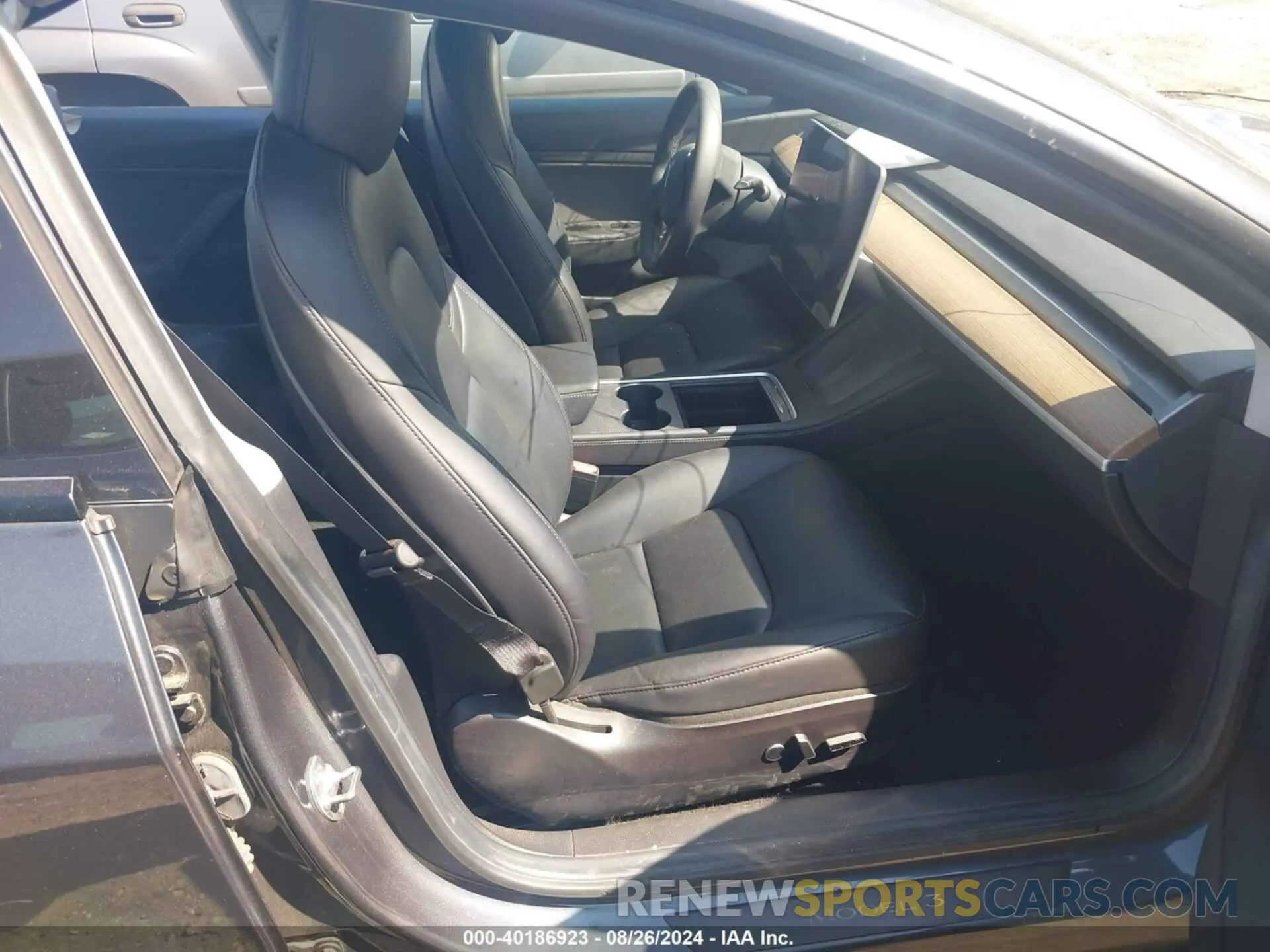 5 fotografías del automóvil dañado 5YJ3E1EA3MF857605 TESLA MODEL 3 2021