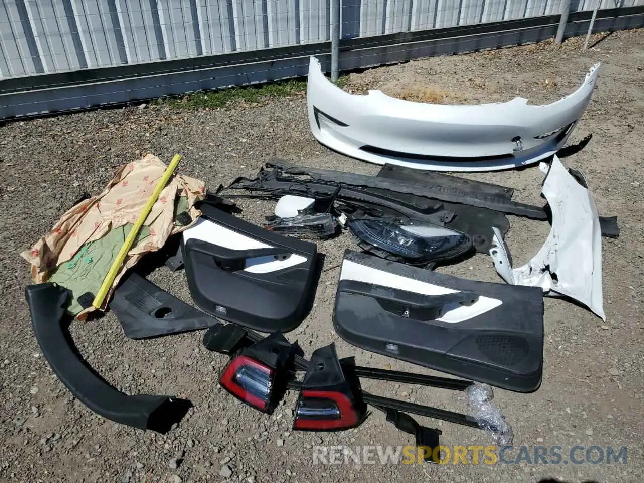 12 fotografías del automóvil dañado 5YJ3E1EA3MF877904 TESLA MODEL 3 2021