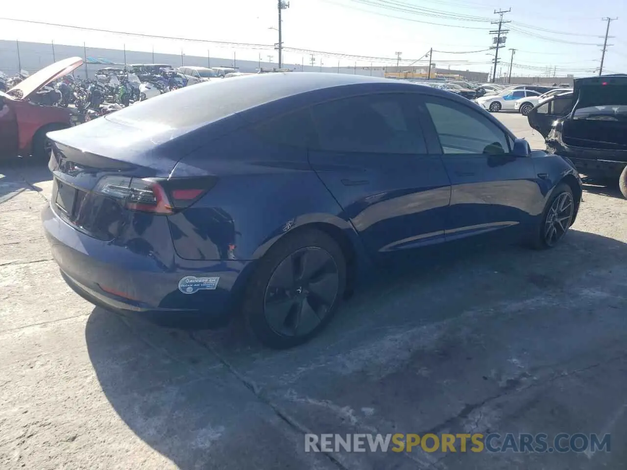 3 fotografías del automóvil dañado 5YJ3E1EA3MF940175 TESLA MODEL 3 2021