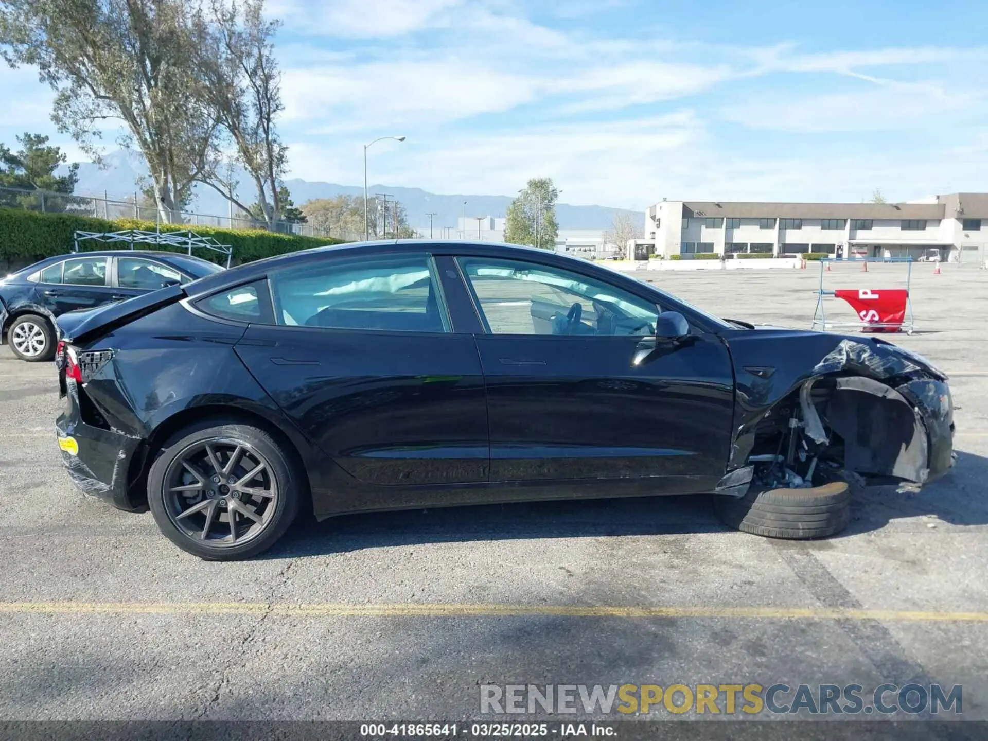 12 fotografías del automóvil dañado 5YJ3E1EA4MF002203 TESLA MODEL 3 2021