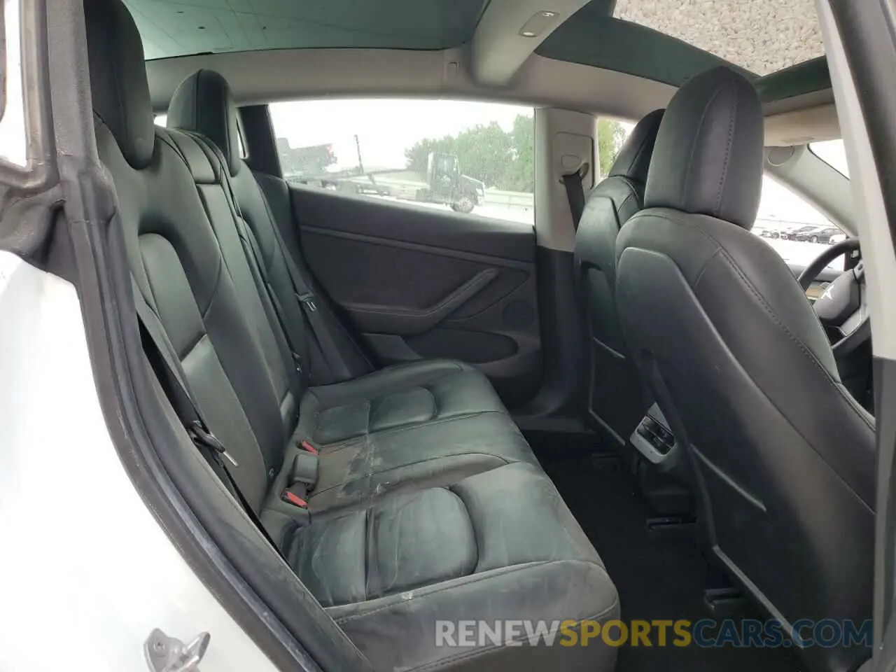 11 fotografías del automóvil dañado 5YJ3E1EA4MF031944 TESLA MODEL 3 2021