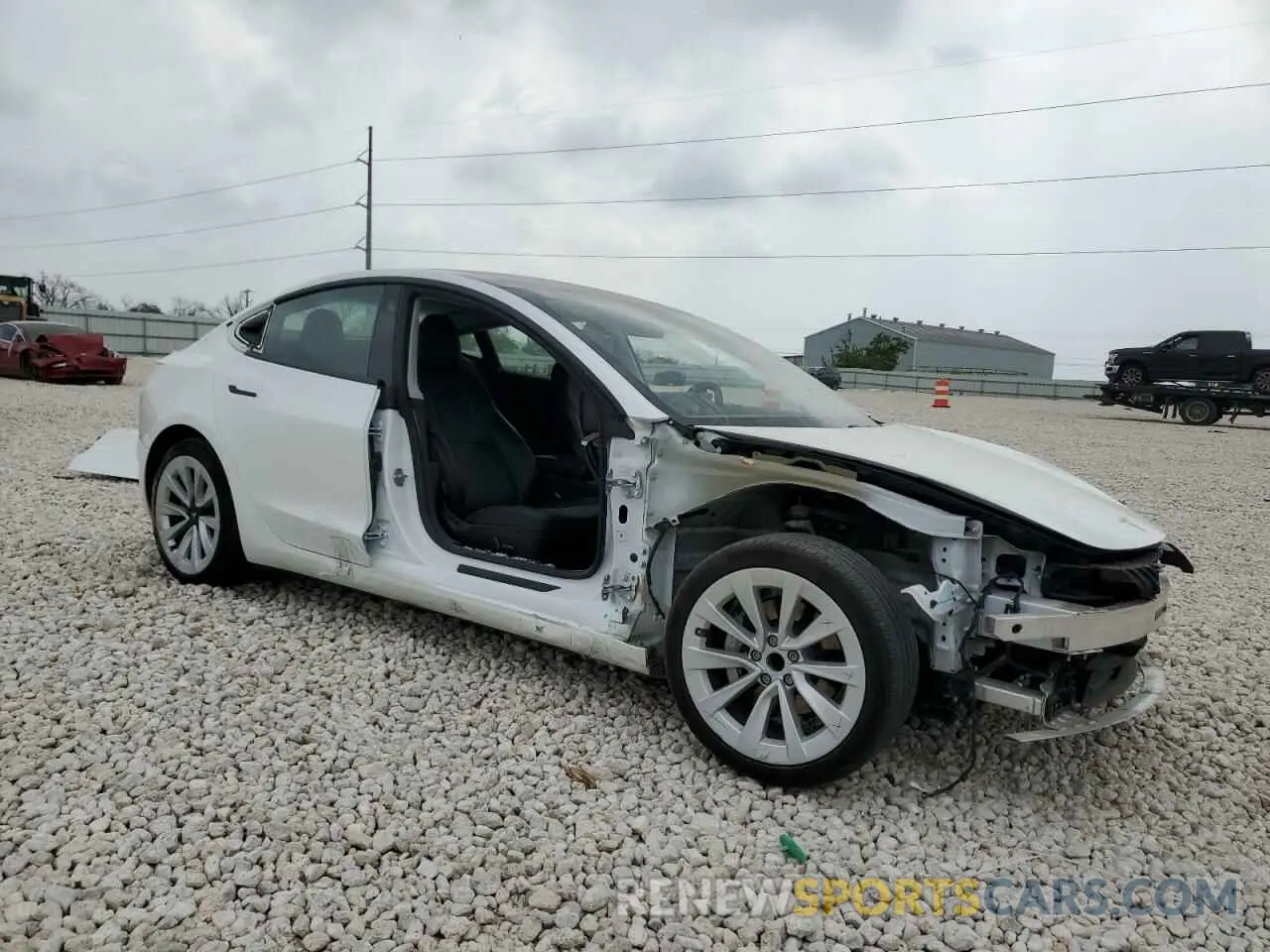 4 fotografías del automóvil dañado 5YJ3E1EA4MF031944 TESLA MODEL 3 2021
