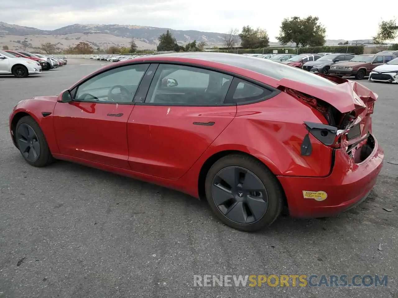 2 fotografías del automóvil dañado 5YJ3E1EA4MF052180 TESLA MODEL 3 2021