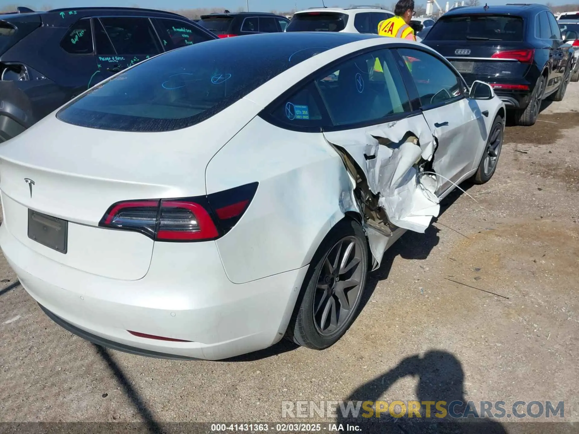 19 fotografías del automóvil dañado 5YJ3E1EA4MF053720 TESLA MODEL 3 2021