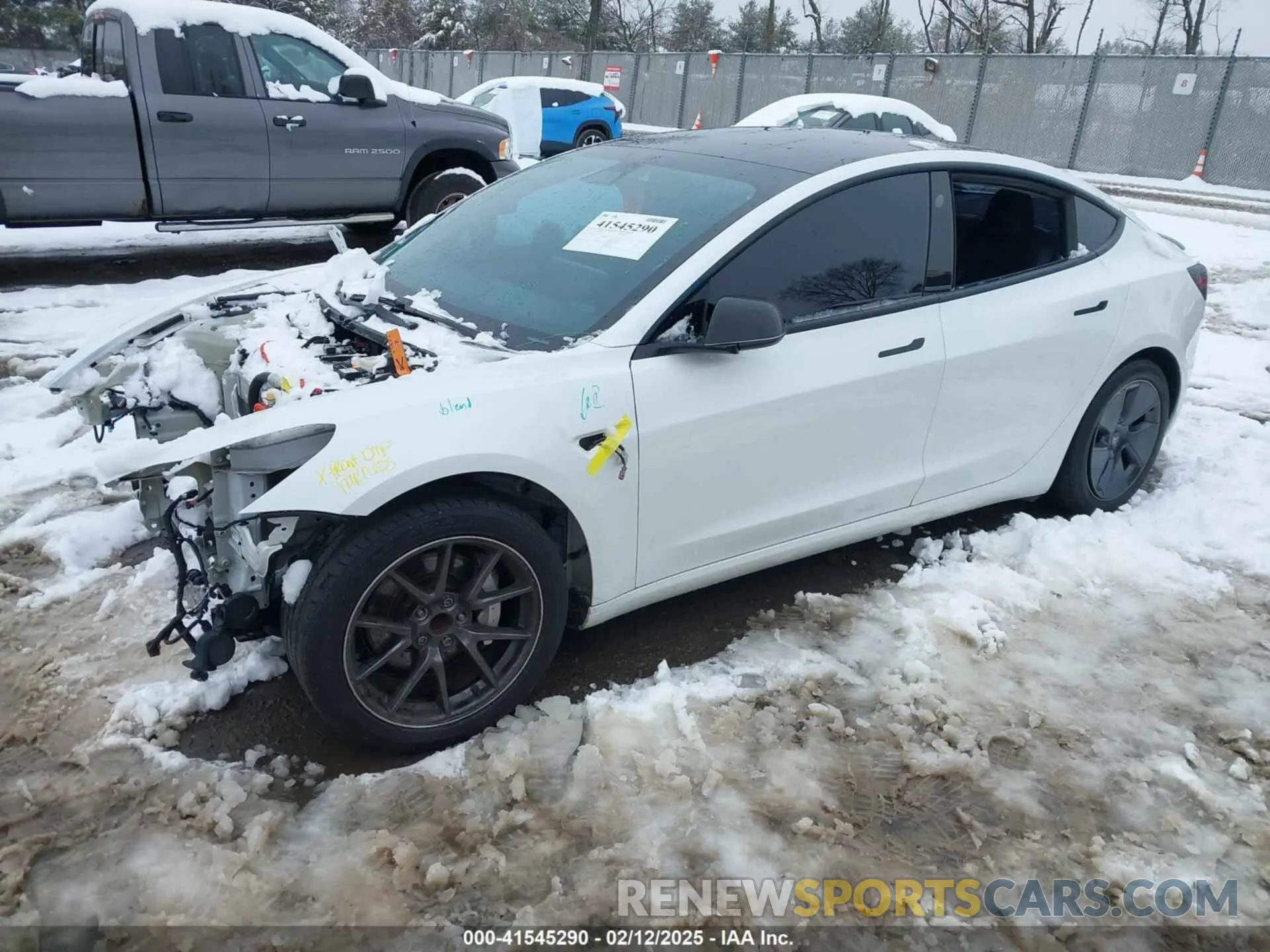 2 fotografías del automóvil dañado 5YJ3E1EA4MF061414 TESLA MODEL 3 2021
