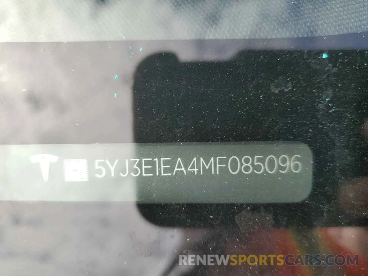 13 fotografías del automóvil dañado 5YJ3E1EA4MF085096 TESLA MODEL 3 2021