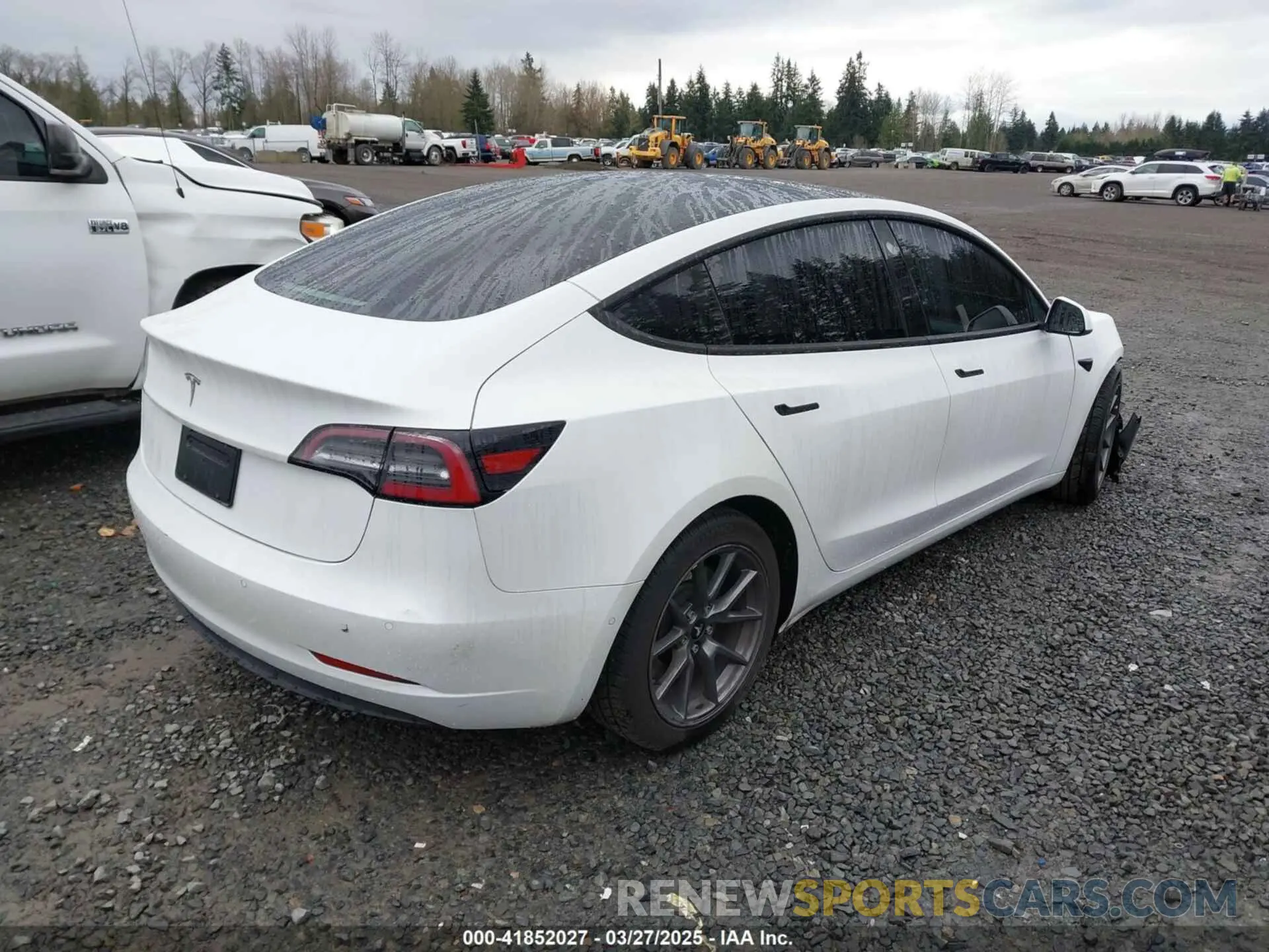 4 fotografías del automóvil dañado 5YJ3E1EA4MF096048 TESLA MODEL 3 2021