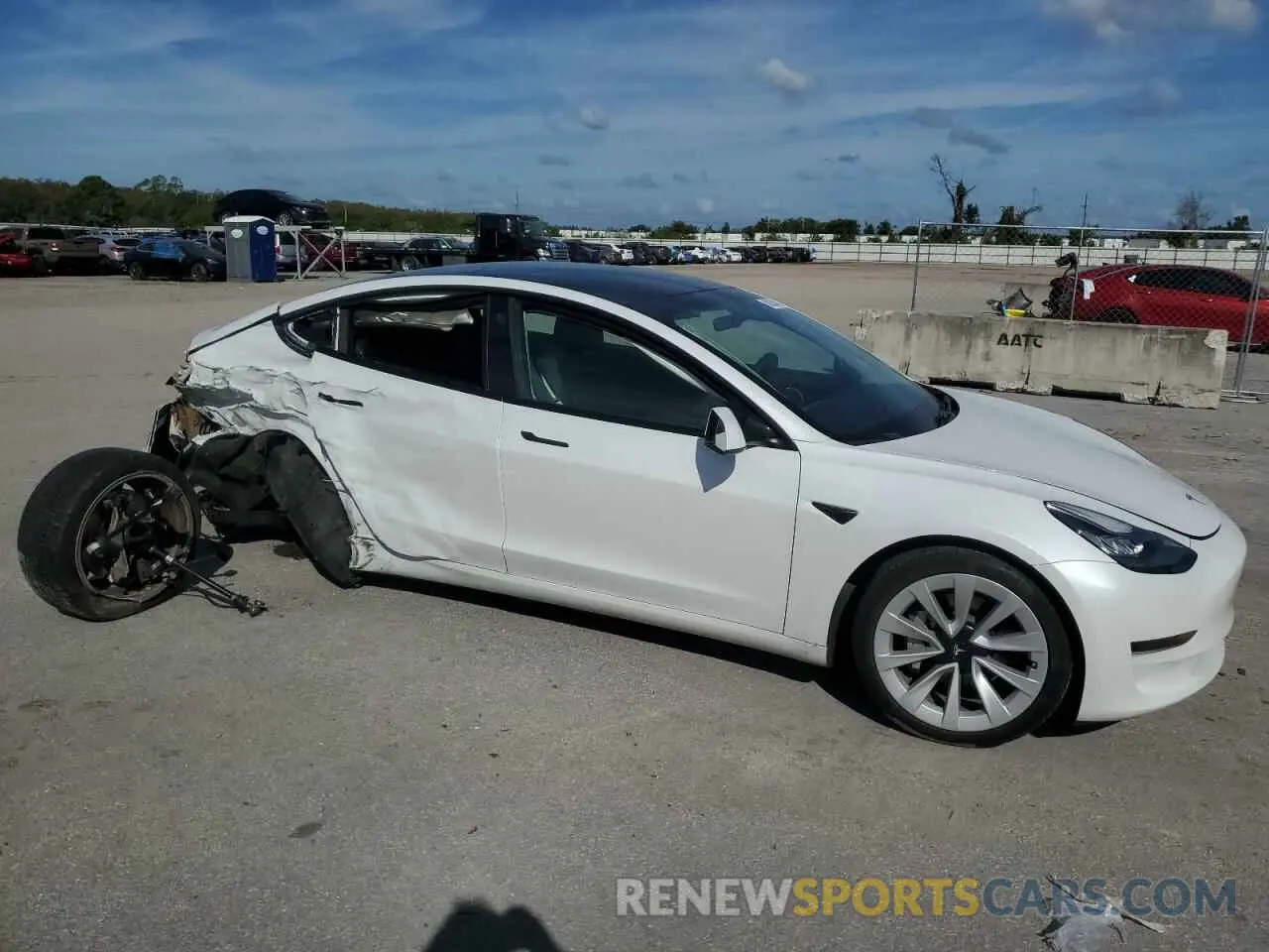 4 fotografías del automóvil dañado 5YJ3E1EA4MF838500 TESLA MODEL 3 2021