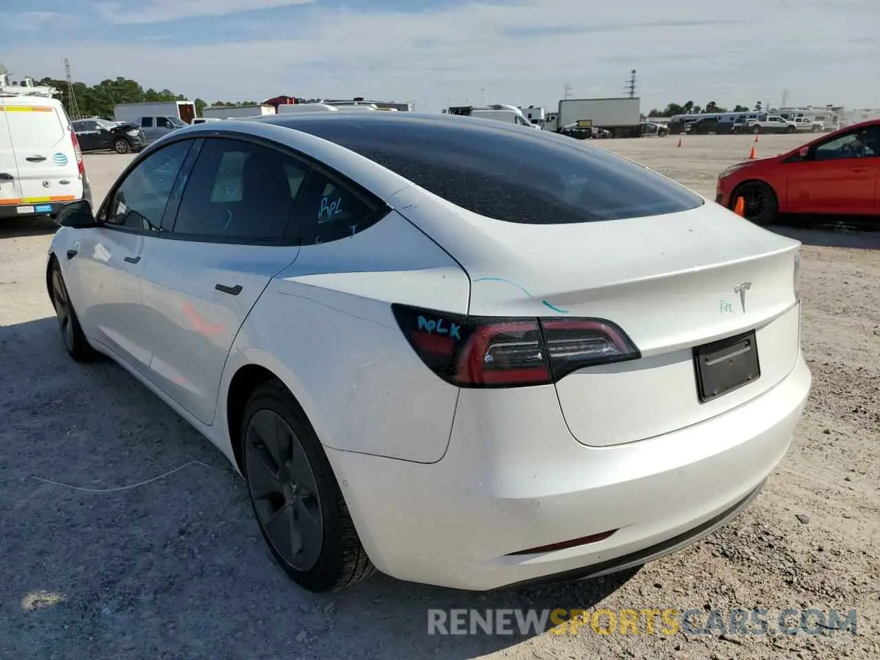 3 fotografías del automóvil dañado 5YJ3E1EA4MF991541 TESLA MODEL 3 2021