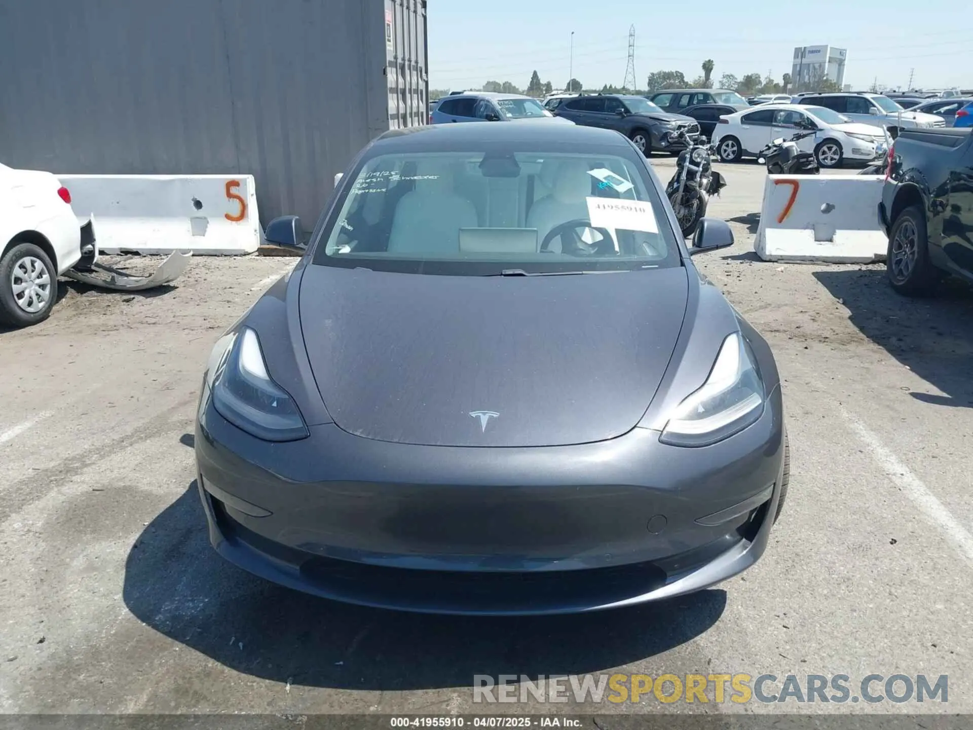12 fotografías del automóvil dañado 5YJ3E1EA5MF069652 TESLA MODEL 3 2021