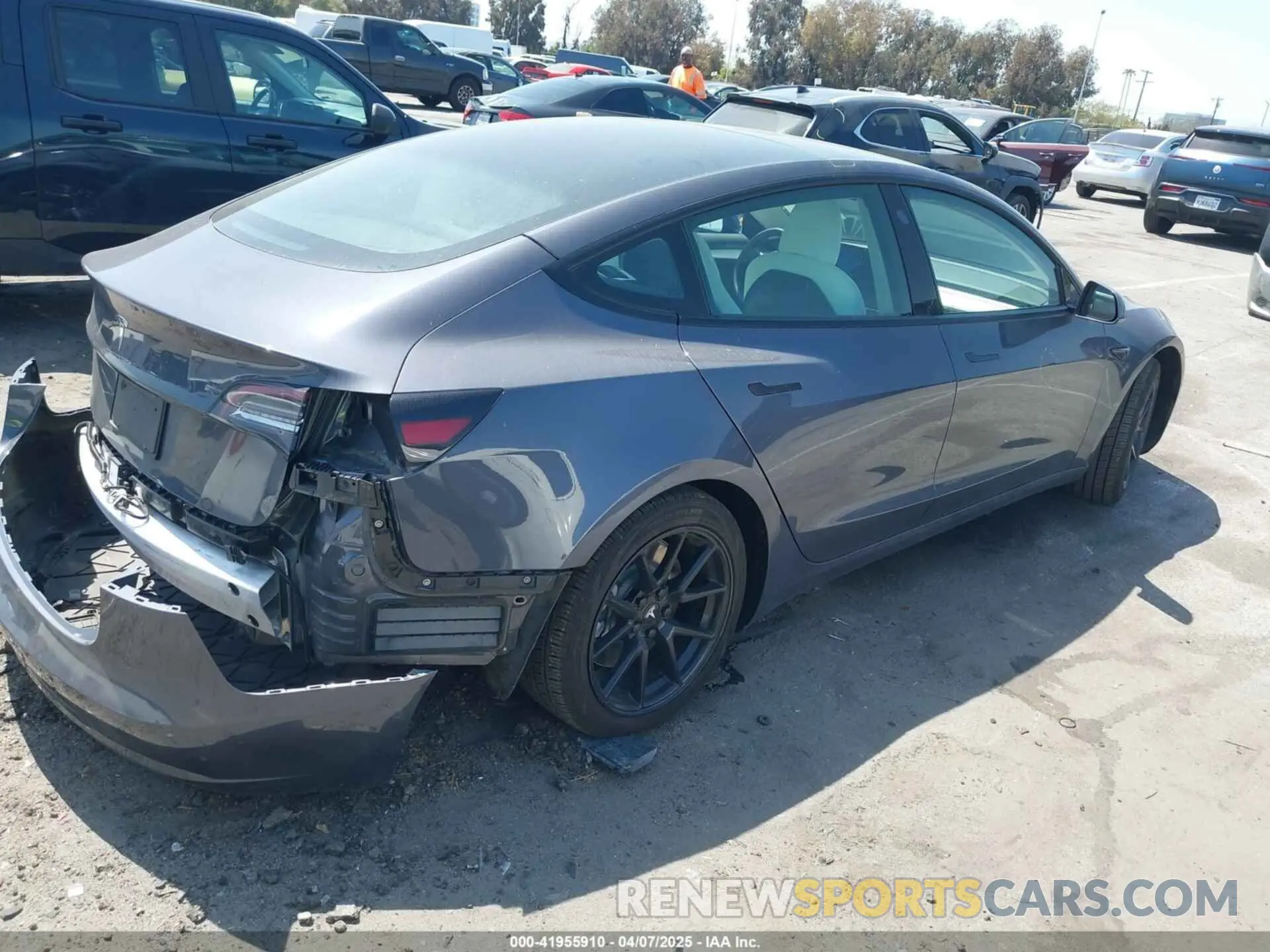4 fotografías del automóvil dañado 5YJ3E1EA5MF069652 TESLA MODEL 3 2021
