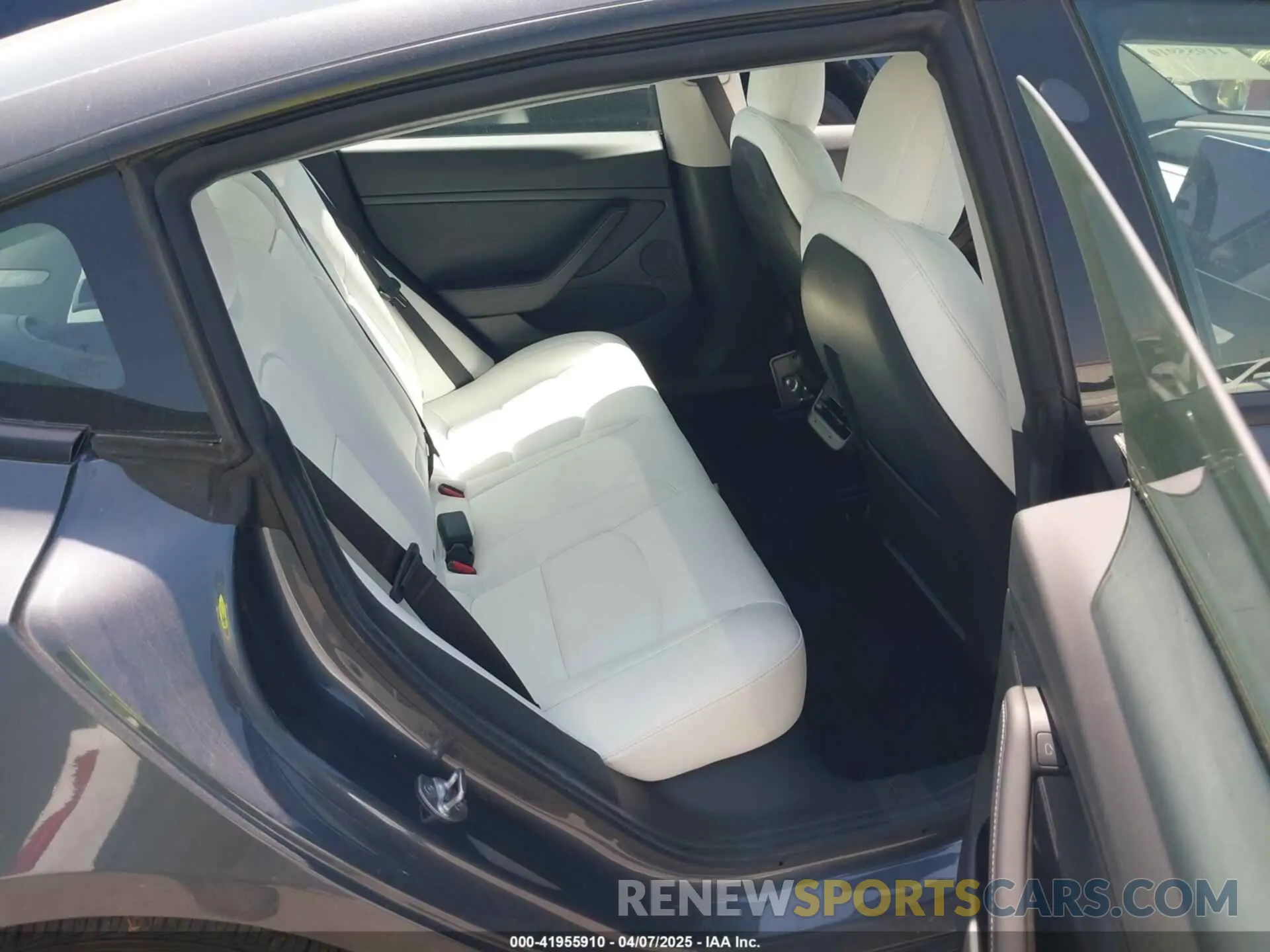 8 fotografías del automóvil dañado 5YJ3E1EA5MF069652 TESLA MODEL 3 2021