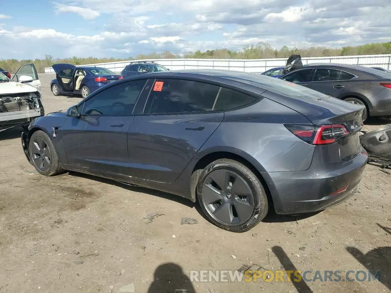 2 fotografías del automóvil dañado 5YJ3E1EA5MF087892 TESLA MODEL 3 2021