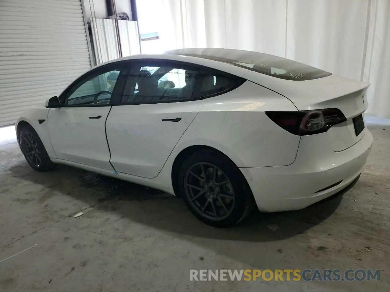 2 fotografías del automóvil dañado 5YJ3E1EA5MF089643 TESLA MODEL 3 2021