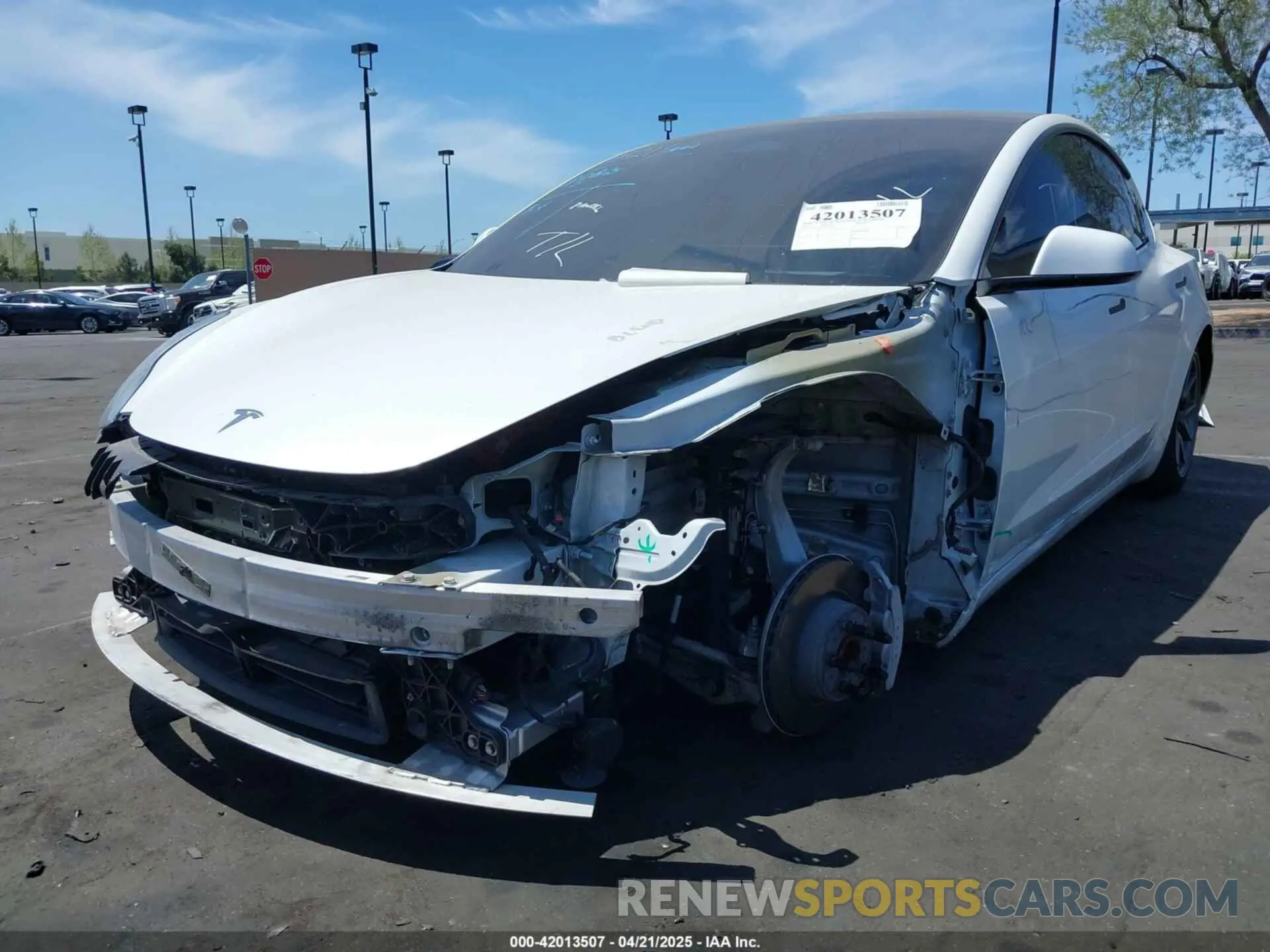 6 fotografías del automóvil dañado 5YJ3E1EA5MF097354 TESLA MODEL 3 2021