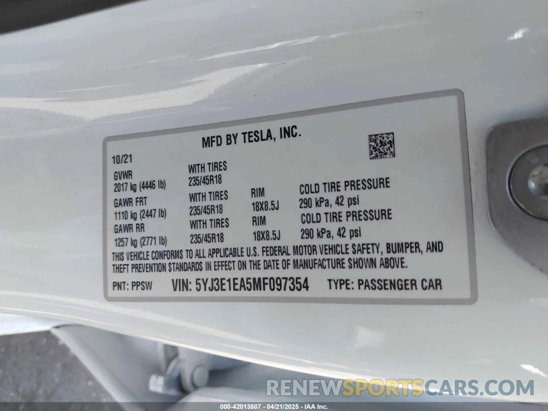 9 fotografías del automóvil dañado 5YJ3E1EA5MF097354 TESLA MODEL 3 2021