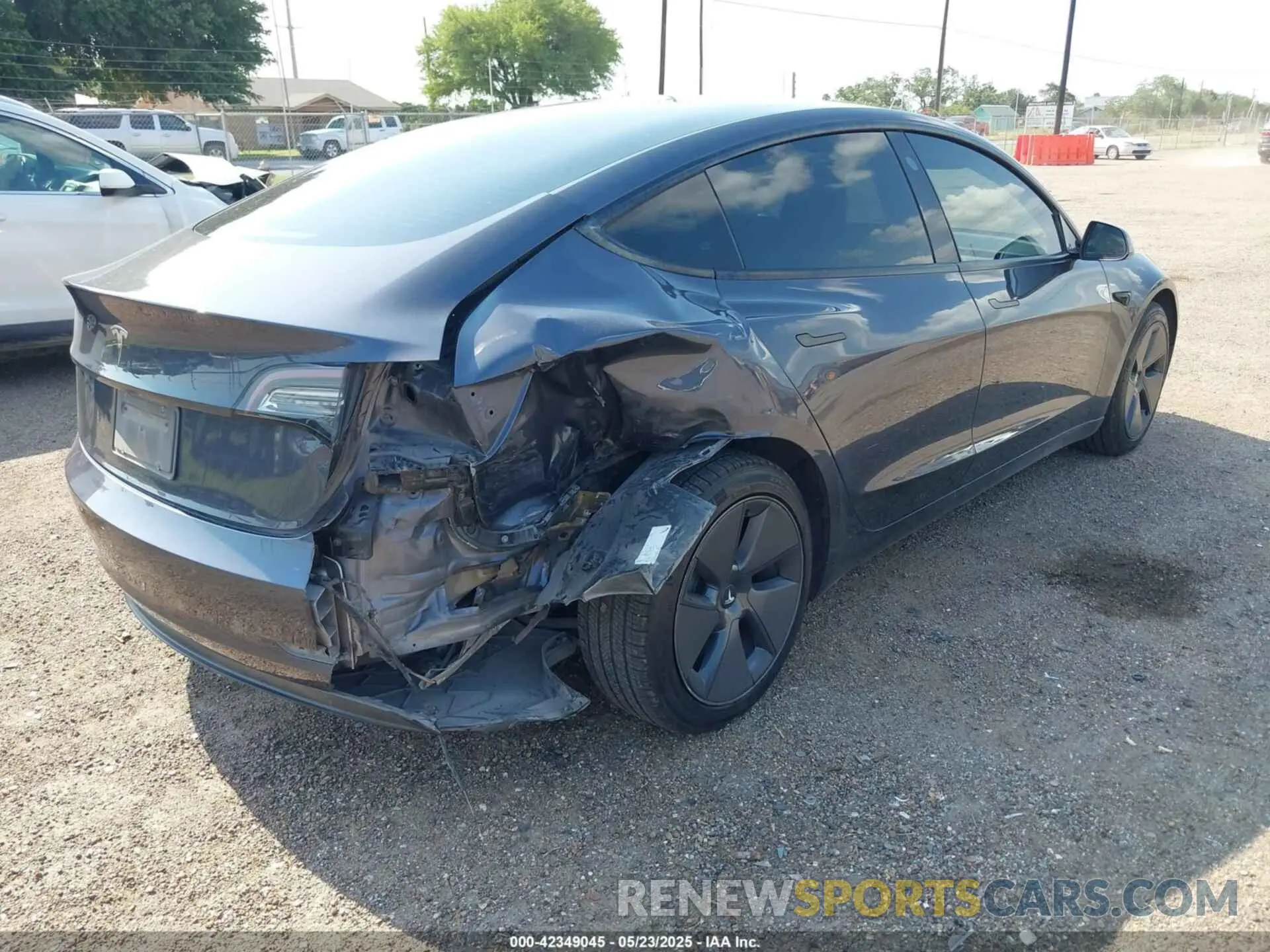 4 fotografías del automóvil dañado 5YJ3E1EA5MF099511 TESLA MODEL 3 2021