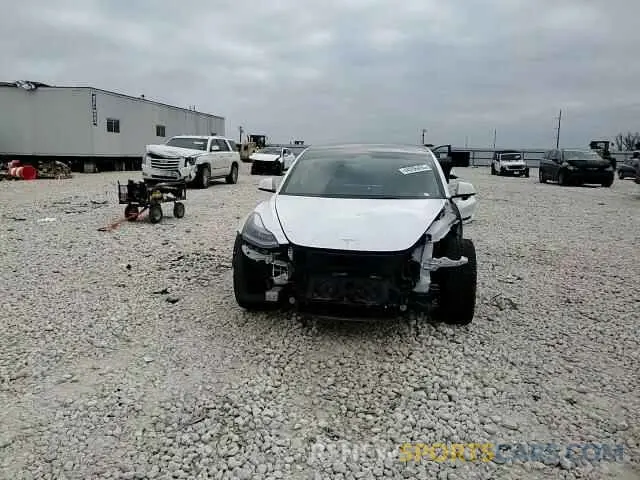 11 fotografías del automóvil dañado 5YJ3E1EA5MF100740 TESLA MODEL 3 2021
