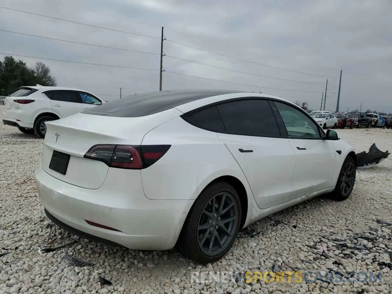 3 fotografías del automóvil dañado 5YJ3E1EA5MF100740 TESLA MODEL 3 2021