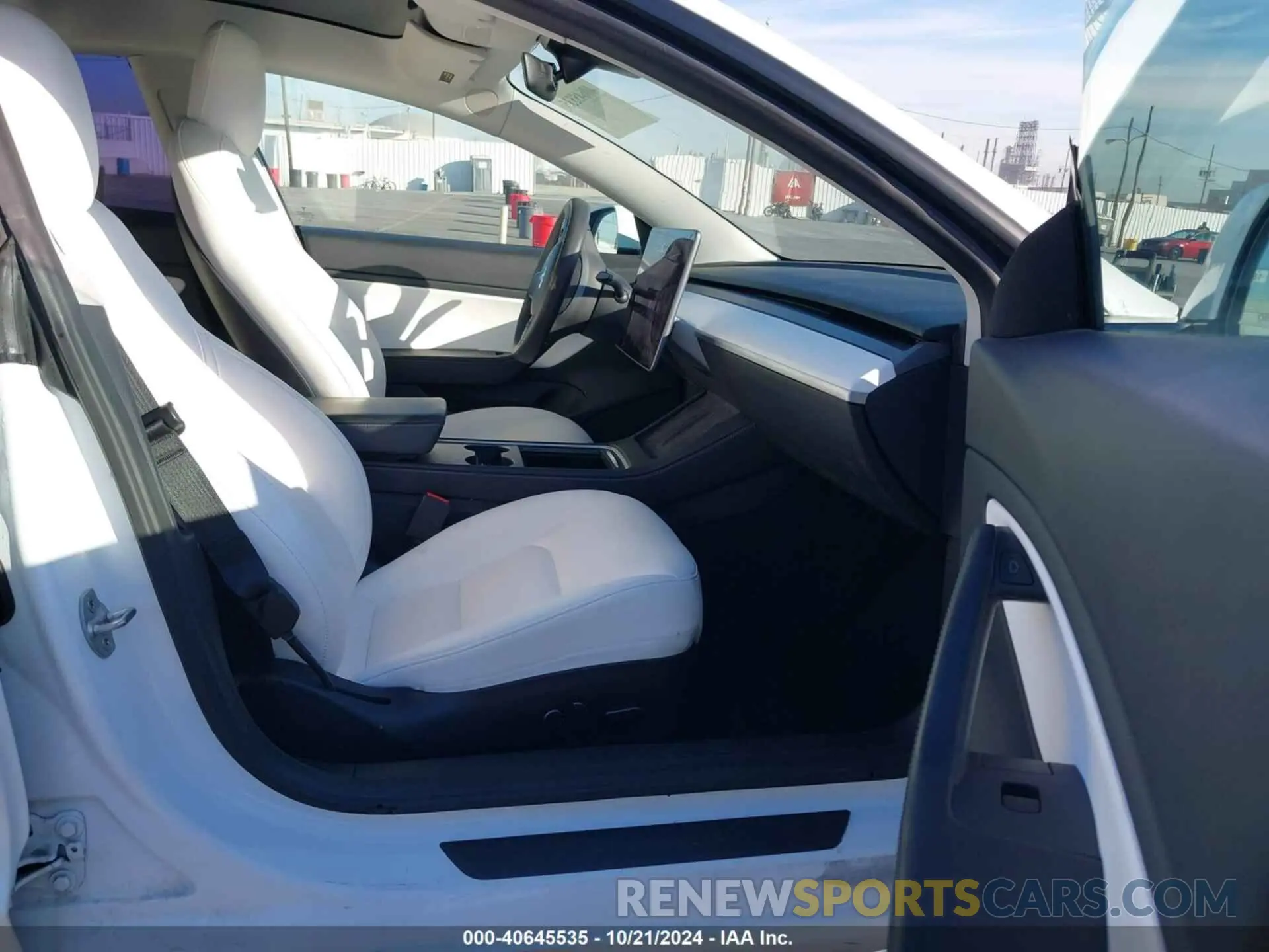 5 fotografías del automóvil dañado 5YJ3E1EA5MF942994 TESLA MODEL 3 2021